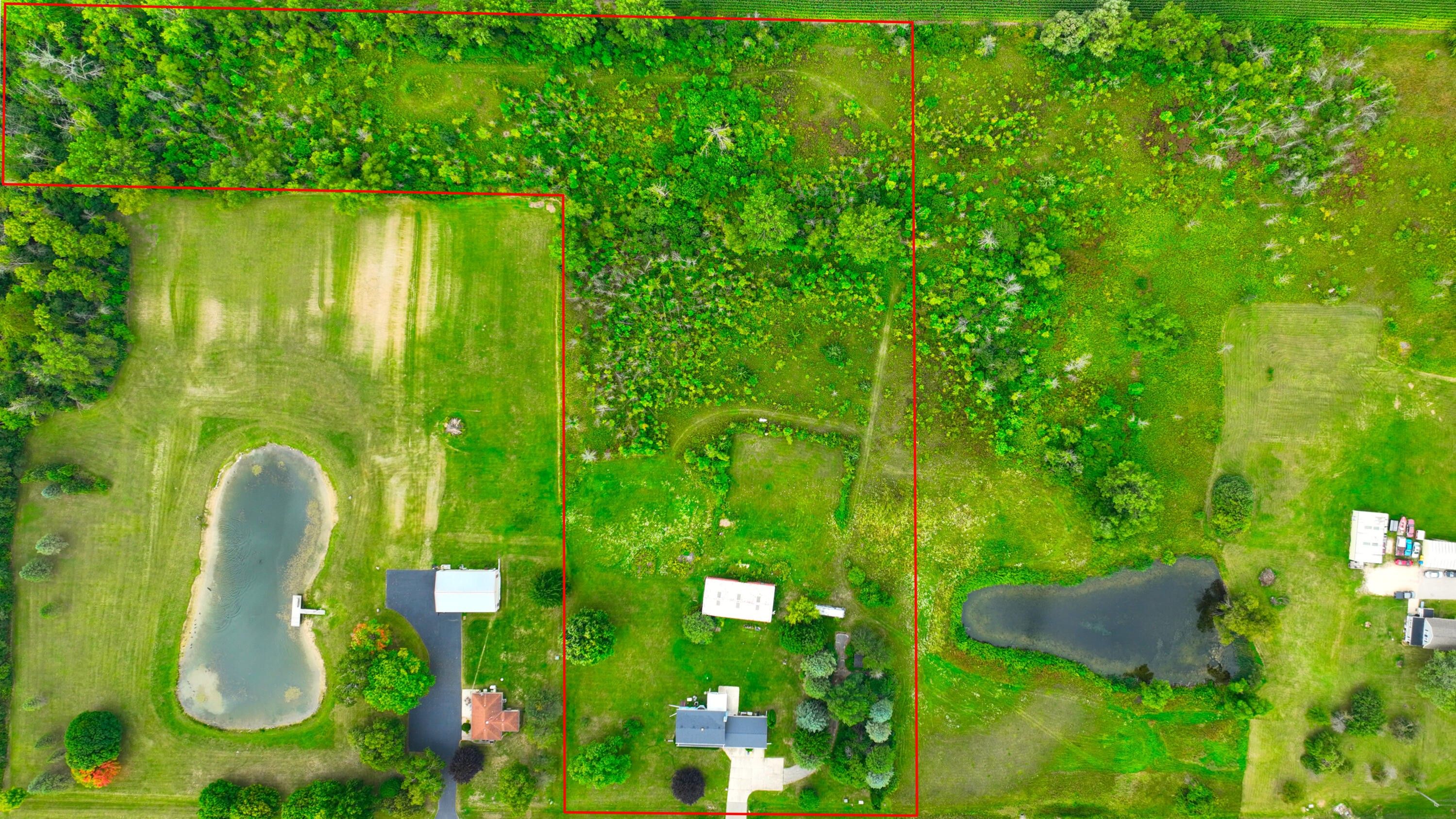 Cedarburg, Ozaukee County, WI Lakefront Property, Waterfront Property, House for sale Property