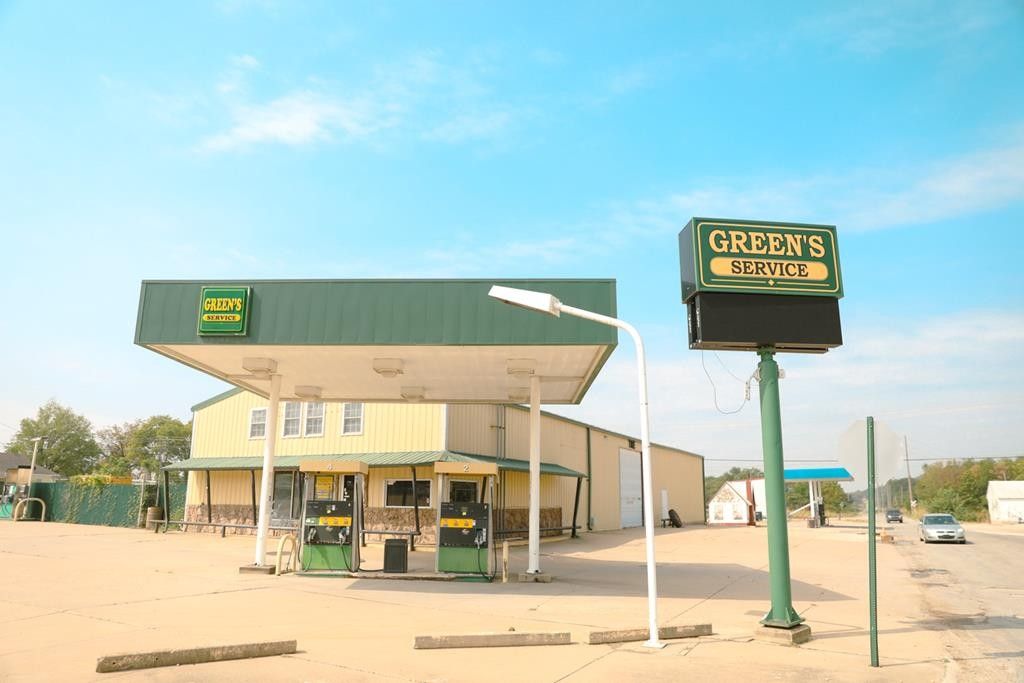 Fredonia, Wilson County, KS Commercial Property, House for sale