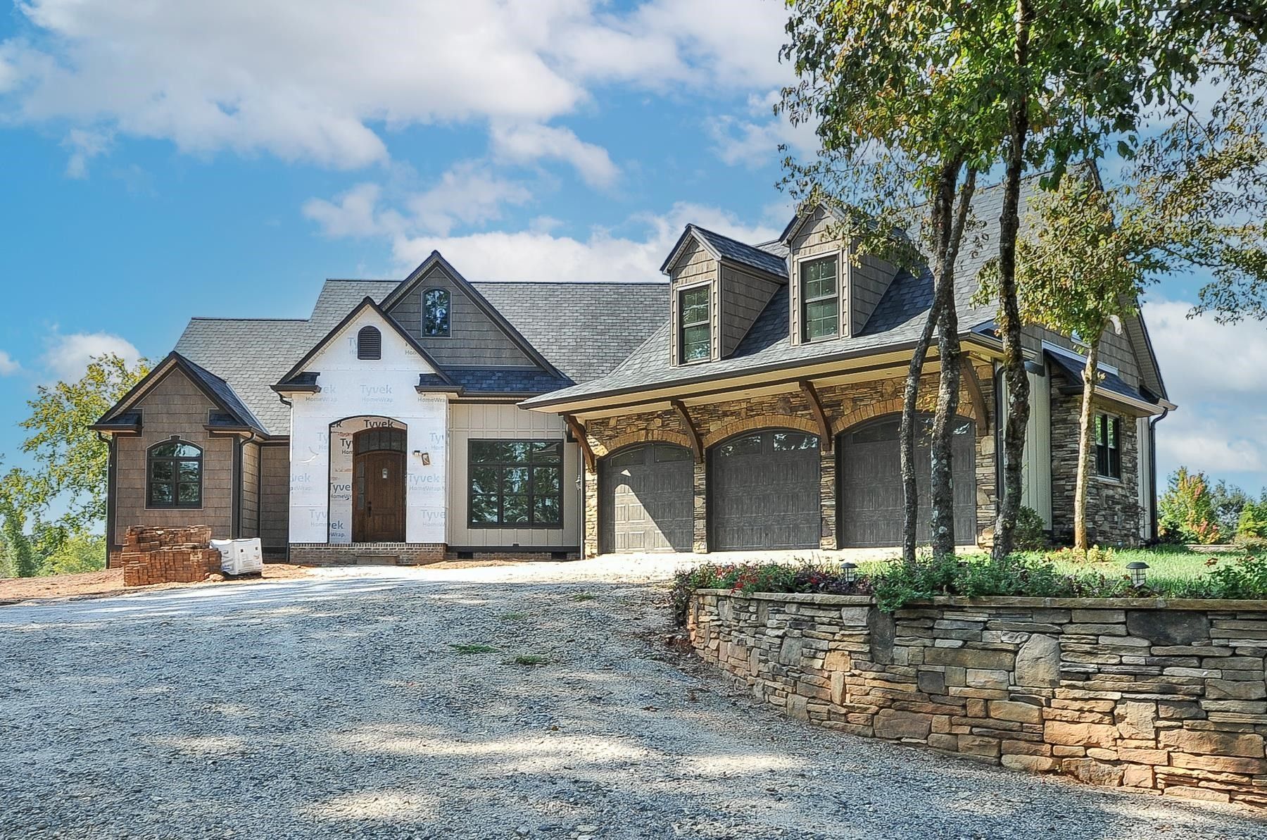 Landrum, Greenville County, SC House for sale Property ID 417738899