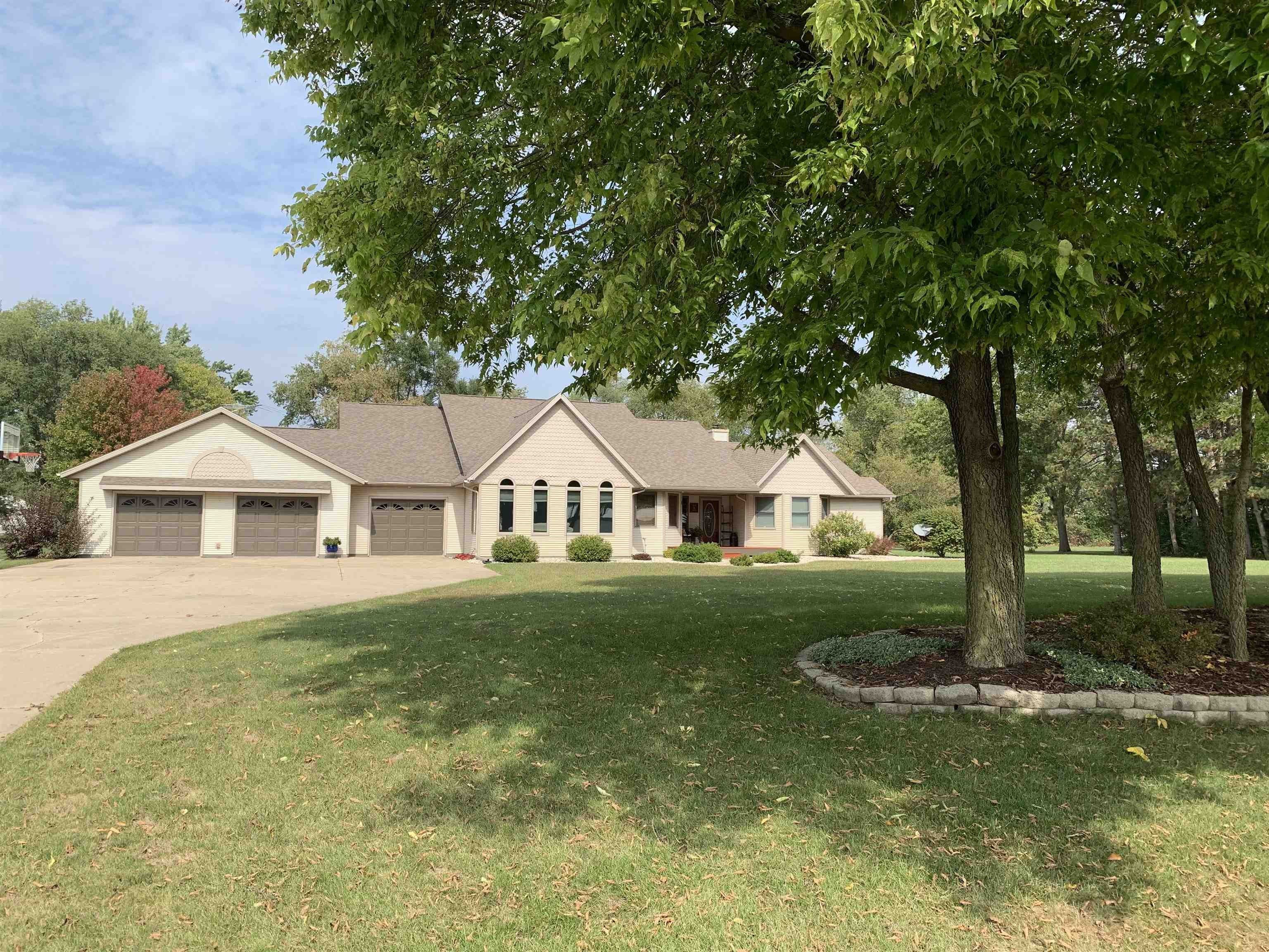 Brodhead, Green County, WI House for sale Property ID 417745933