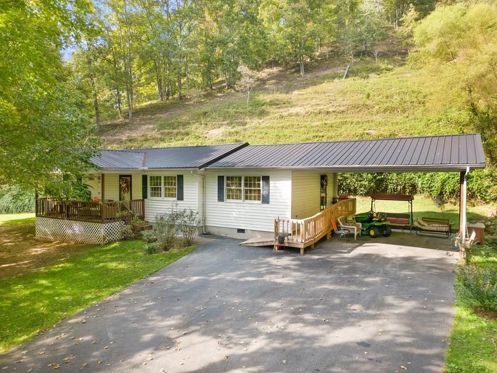 Meally, Johnson County, KY House for sale Property ID 417751187
