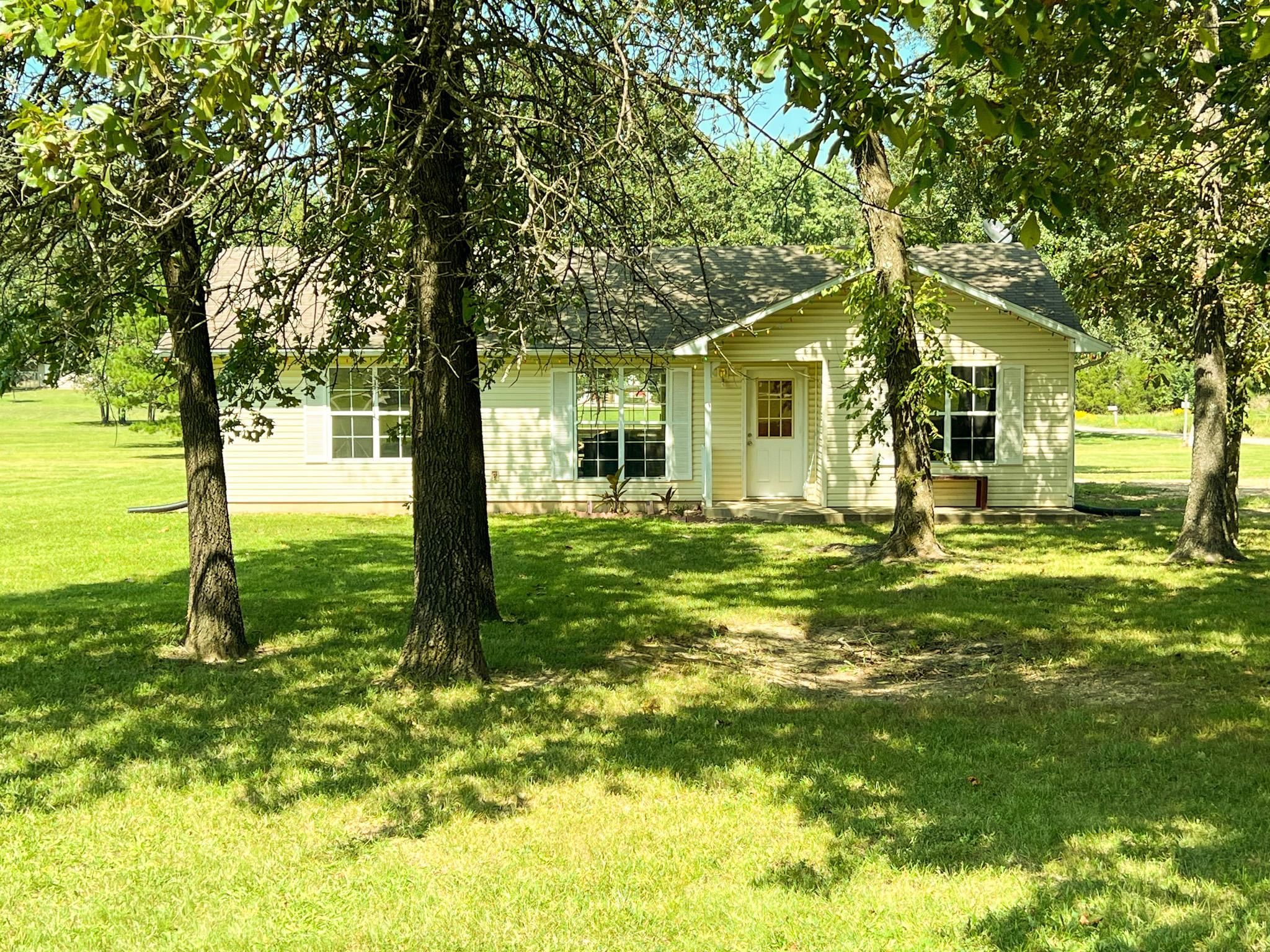 West Plains, Howell County, MO House for sale Property ID 417765811