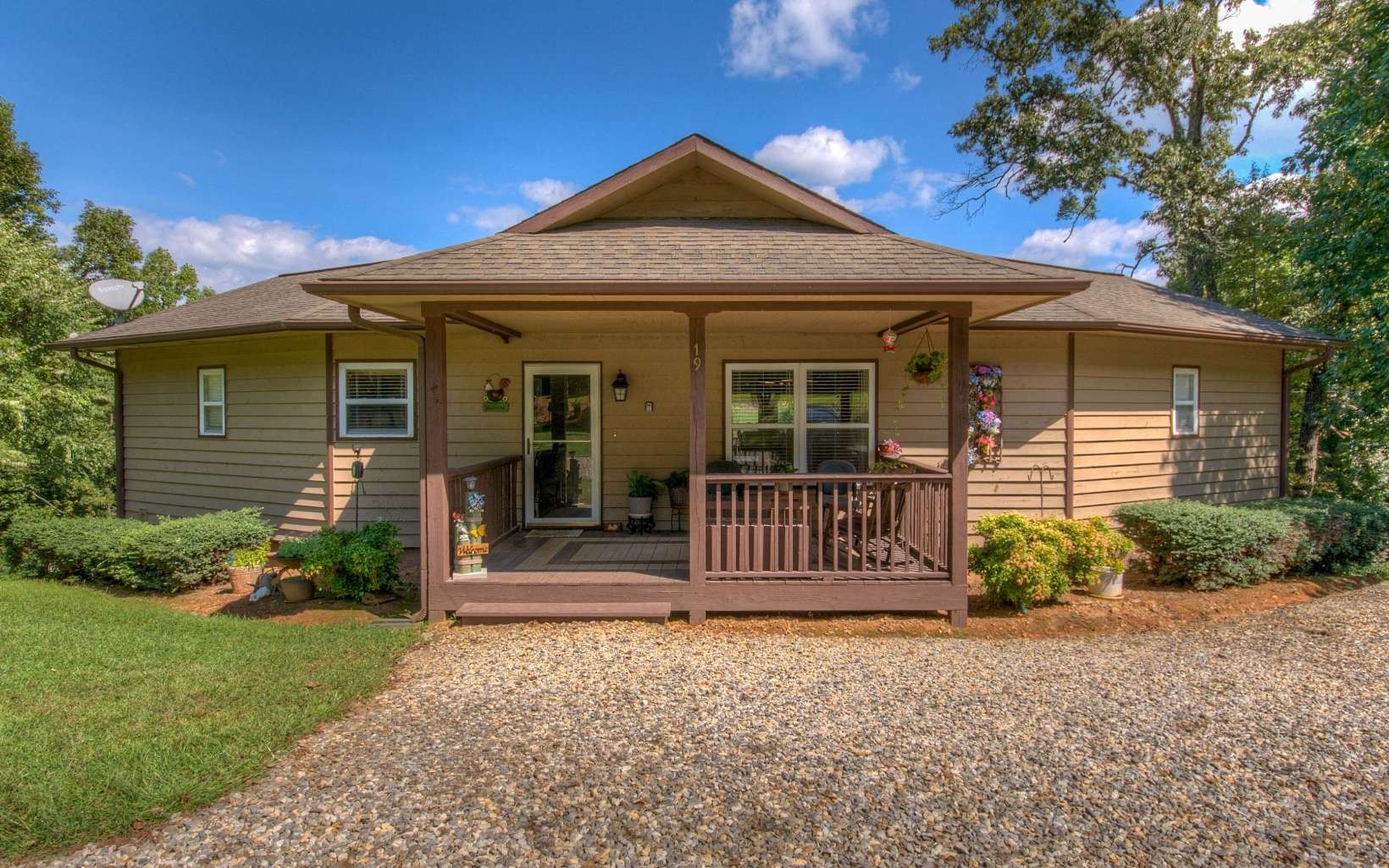 Murphy, Cherokee County, NC Lakefront Property, Waterfront Property