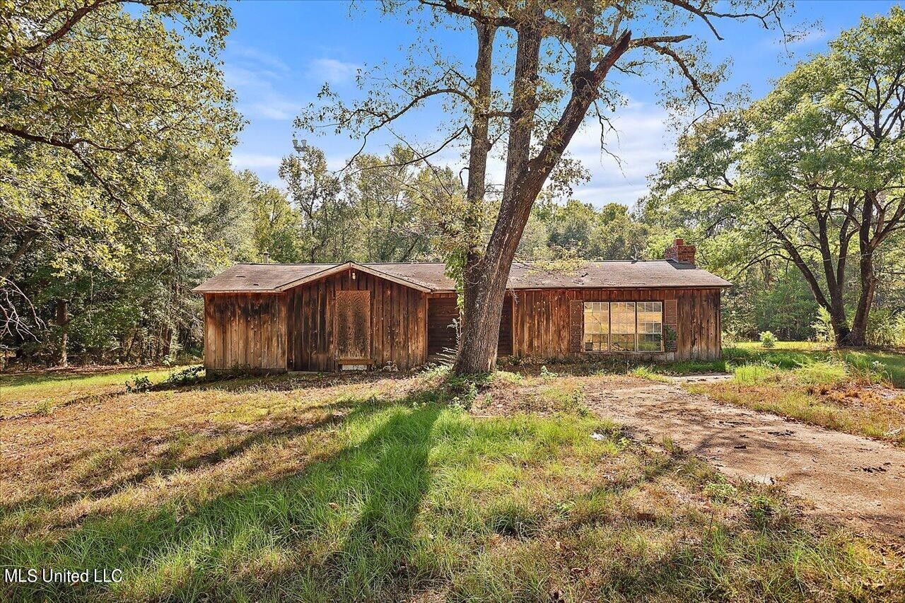 Raymond, Hinds County, MS House for sale Property ID 417782426 LandWatch