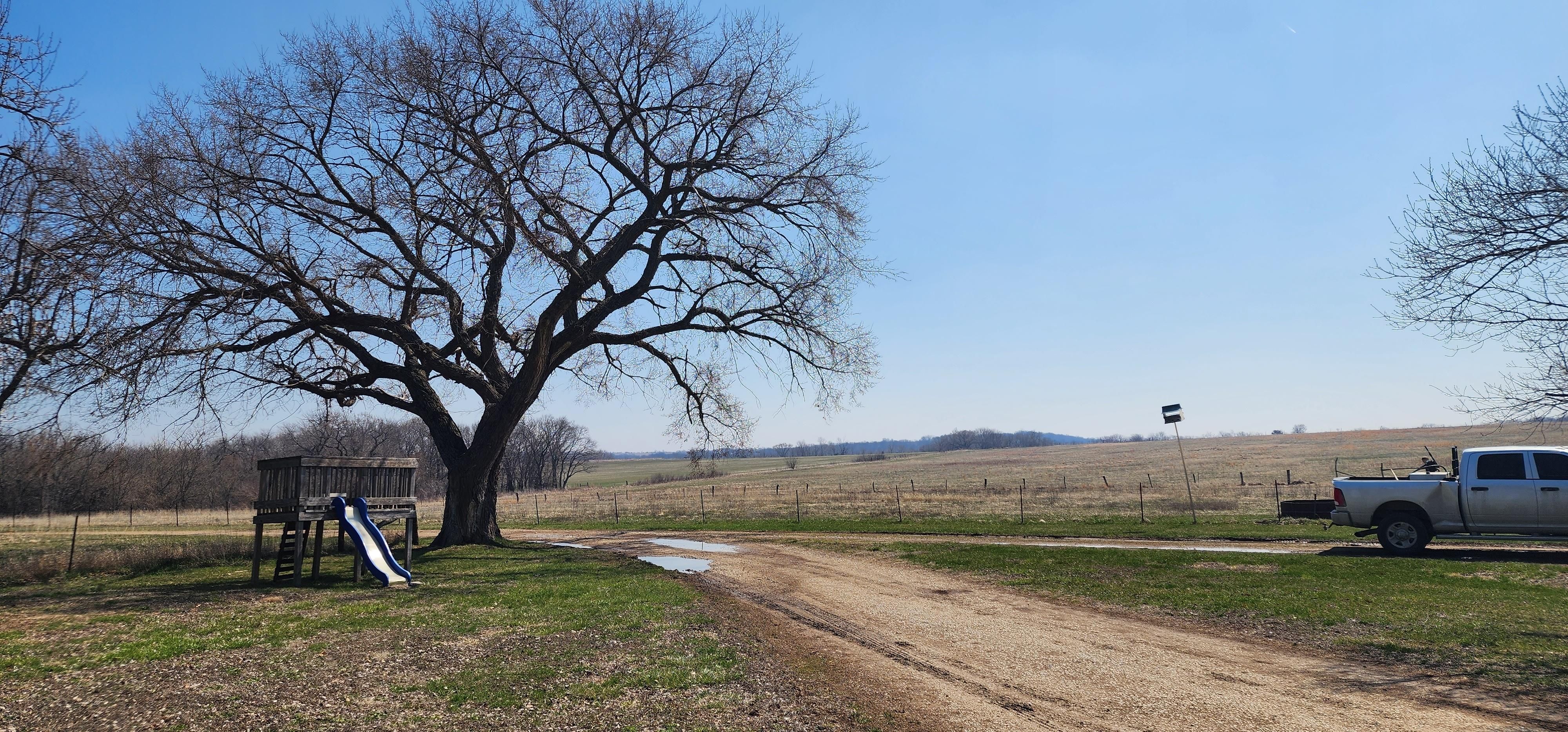 Overbrook, Douglas County, KS Farms and Ranches for sale Property ID
