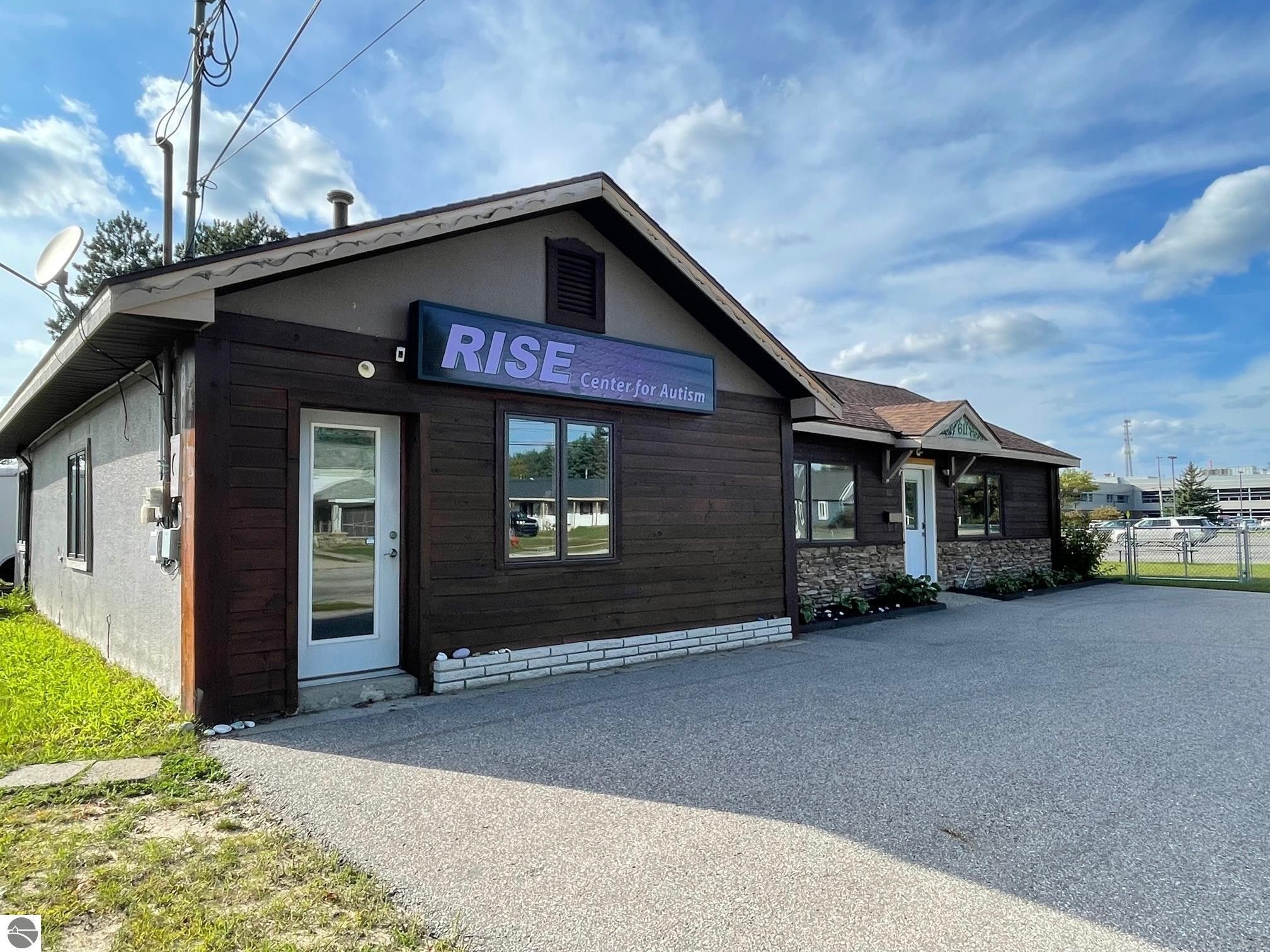 Gaylord, Otsego County, MI Commercial Property, House for sale Property