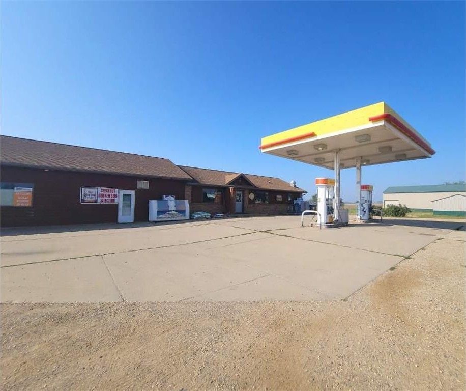 Slayton, Murray County, MN Commercial Property, House for sale Property