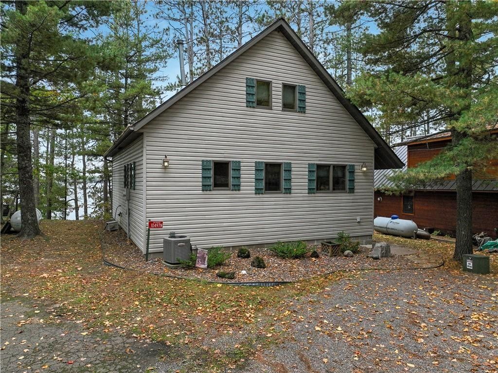 Hayward, Sawyer County, WI Lakefront Property, Waterfront Property, House for sale Property ID