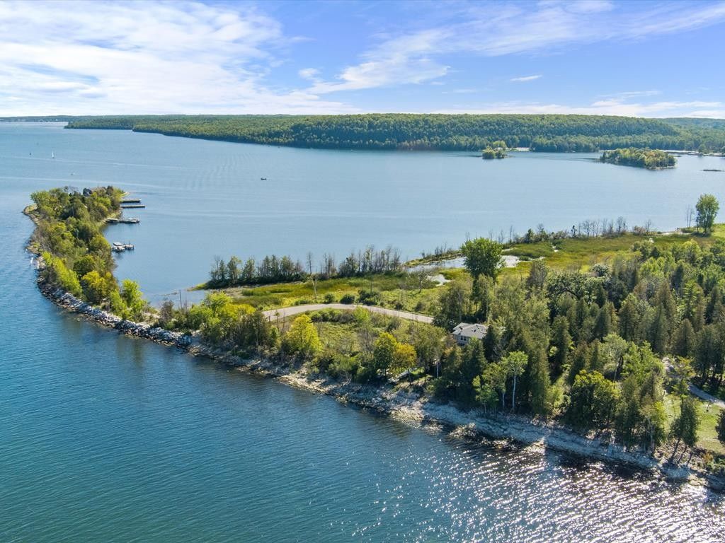 Sturgeon Bay, Door County, WI Lakefront Property, Waterfront Property