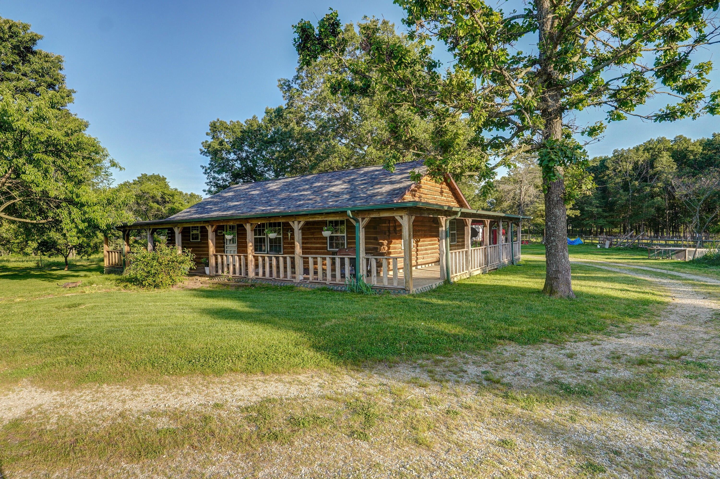 Koshkonong, Howell County, MO Farms and Ranches, House for sale