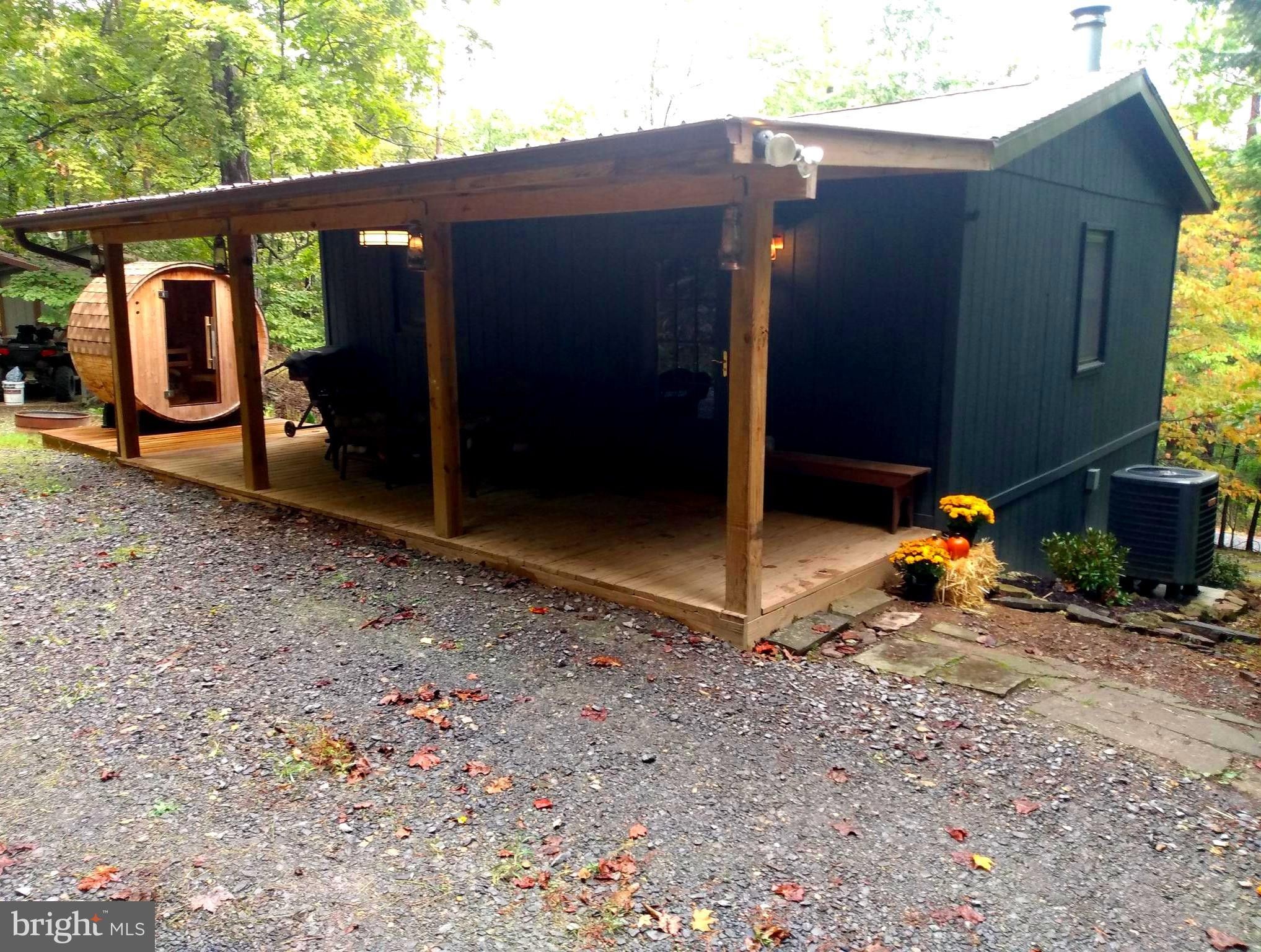 Great Cacapon, County, WV House for sale Property ID 417832960