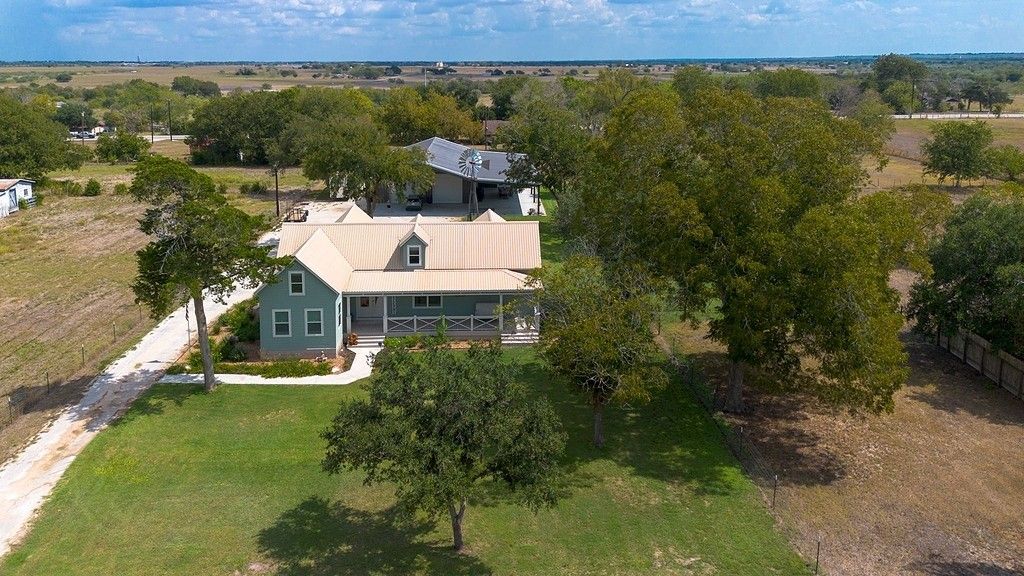 715 South Depot Street, Moulton, TX 77975 MLS 143922 LandWatch