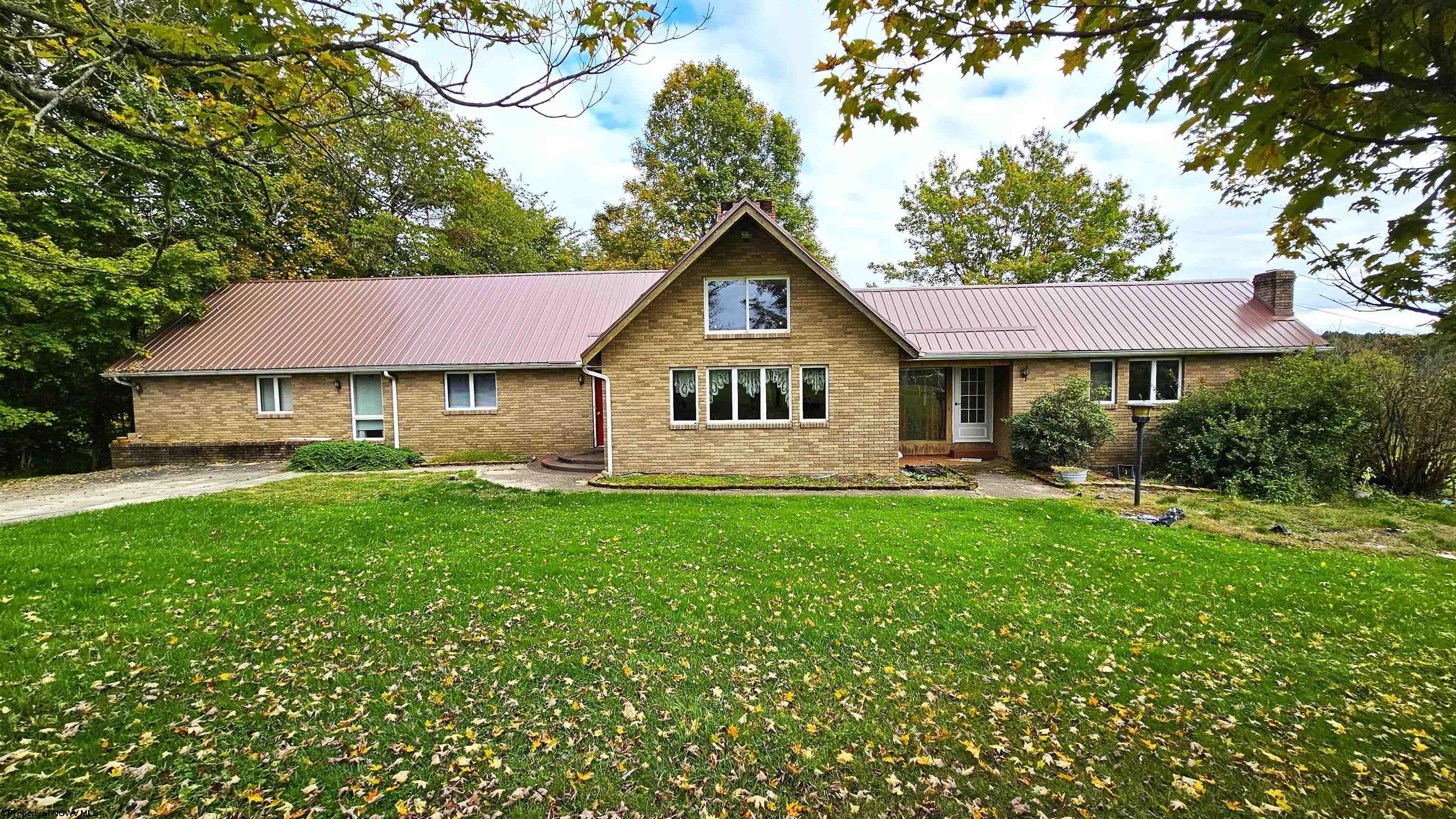 Philippi, Barbour County, WV House for sale Property ID 417855659