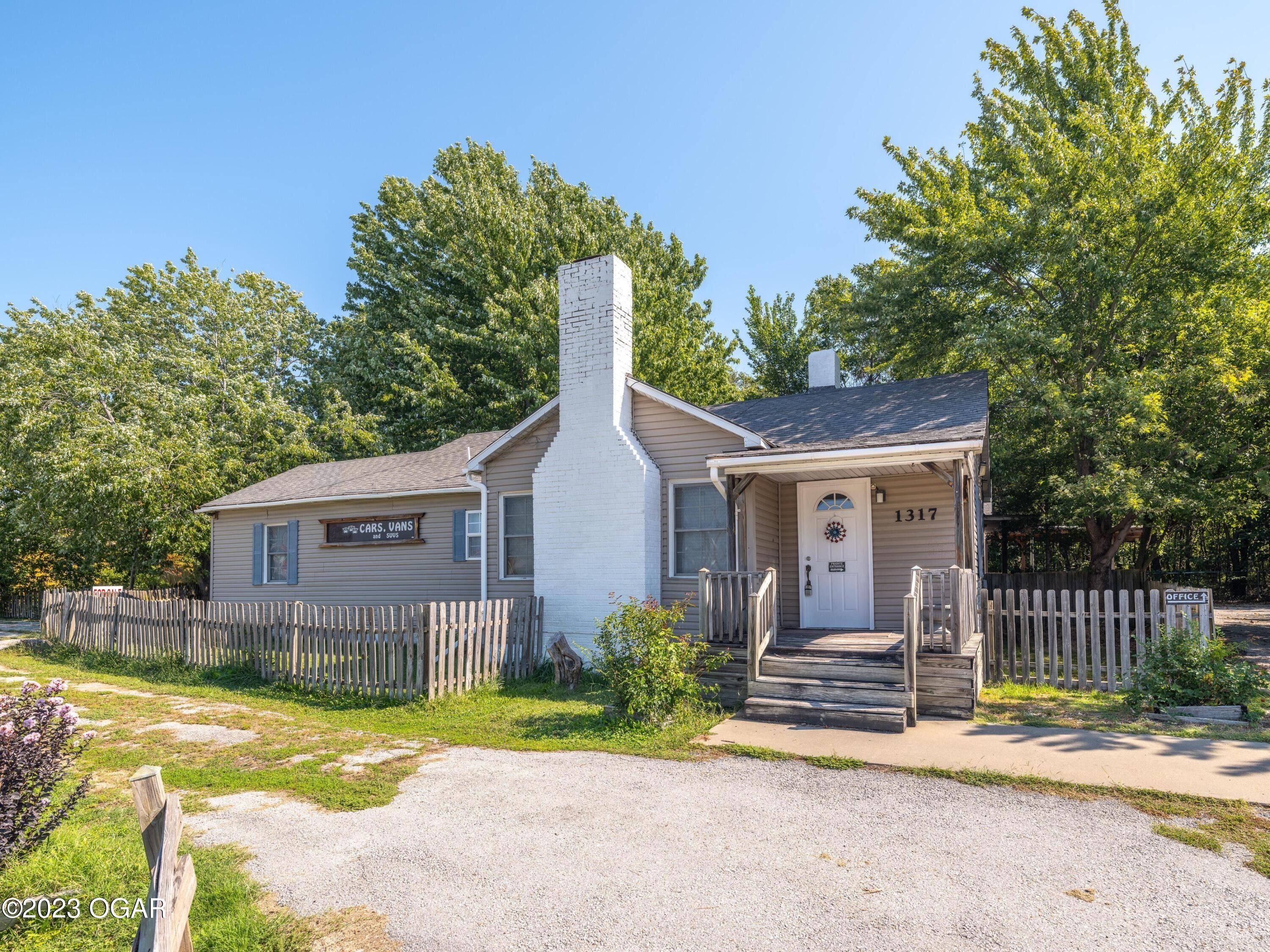 Joplin, Jasper County, MO Commercial Property, House for sale Property