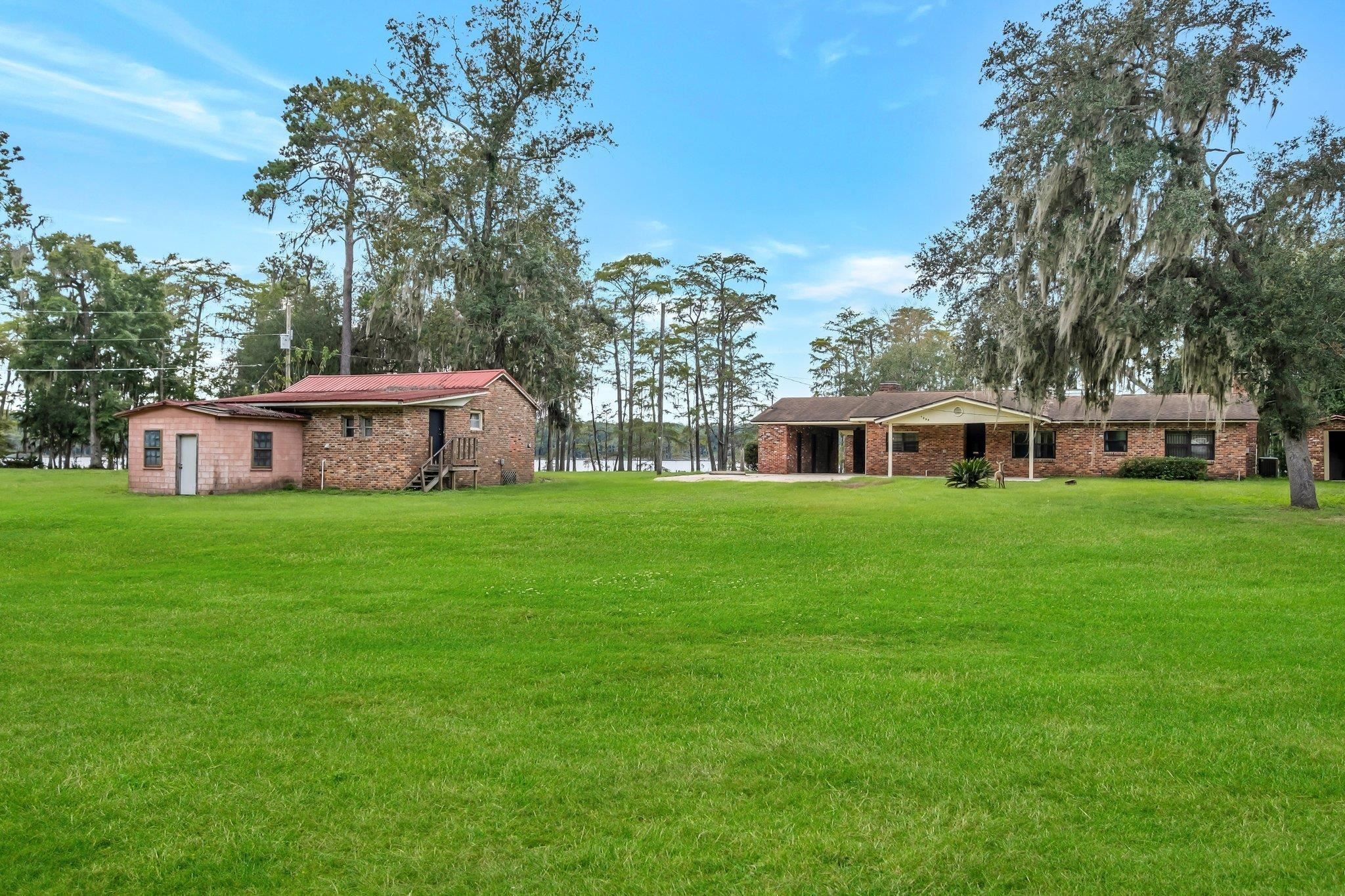 Tallahassee, Leon County, FL Lakefront Property, Waterfront Property