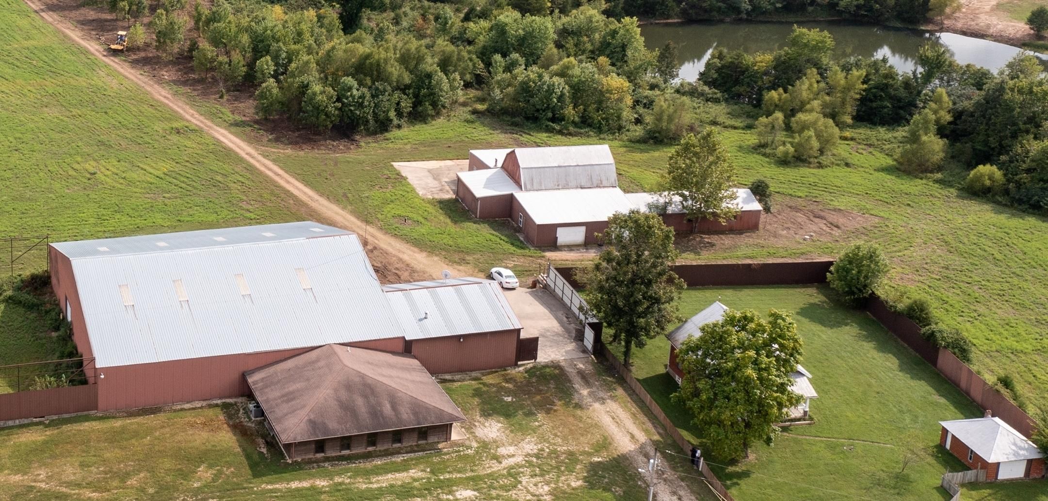 138 acres in Rosebud, MO, 63091 MLS