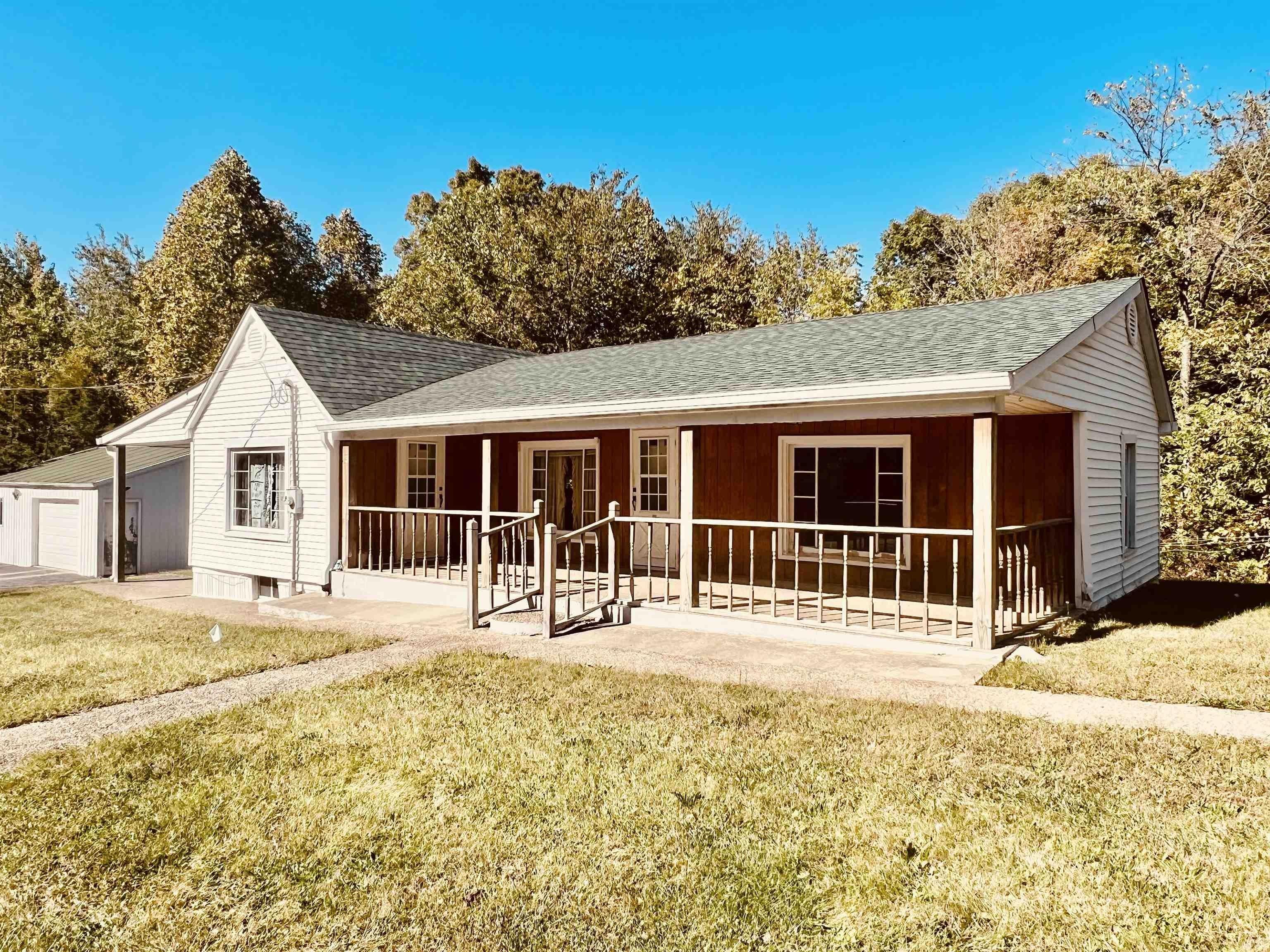 Heltonville, Monroe County, IN House for sale Property ID 417892652