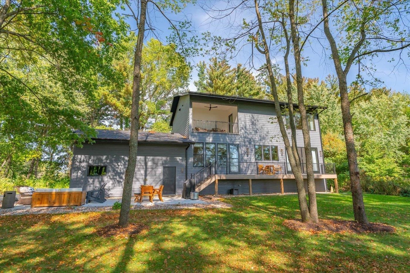 Waunakee, Dane County, WI Lakefront Property, Waterfront Property