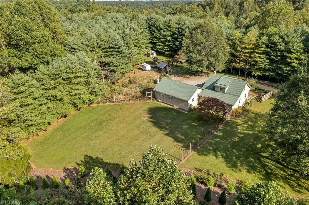 Millers Creek, Wilkes County, NC House for sale Property ID 417913995