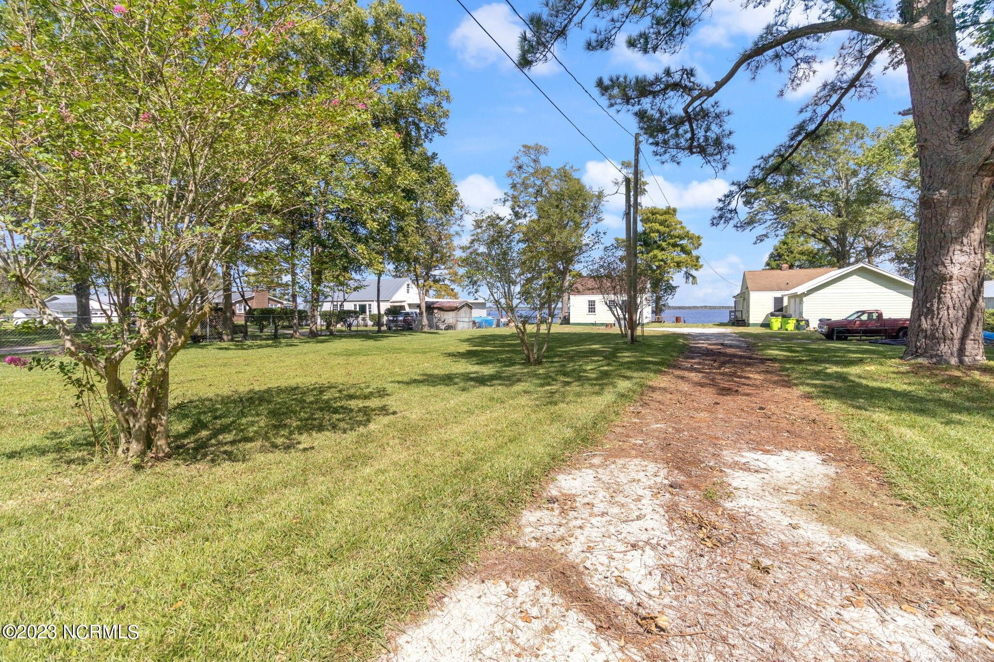 New Bern, Craven County, NC Lakefront Property, Waterfront Property