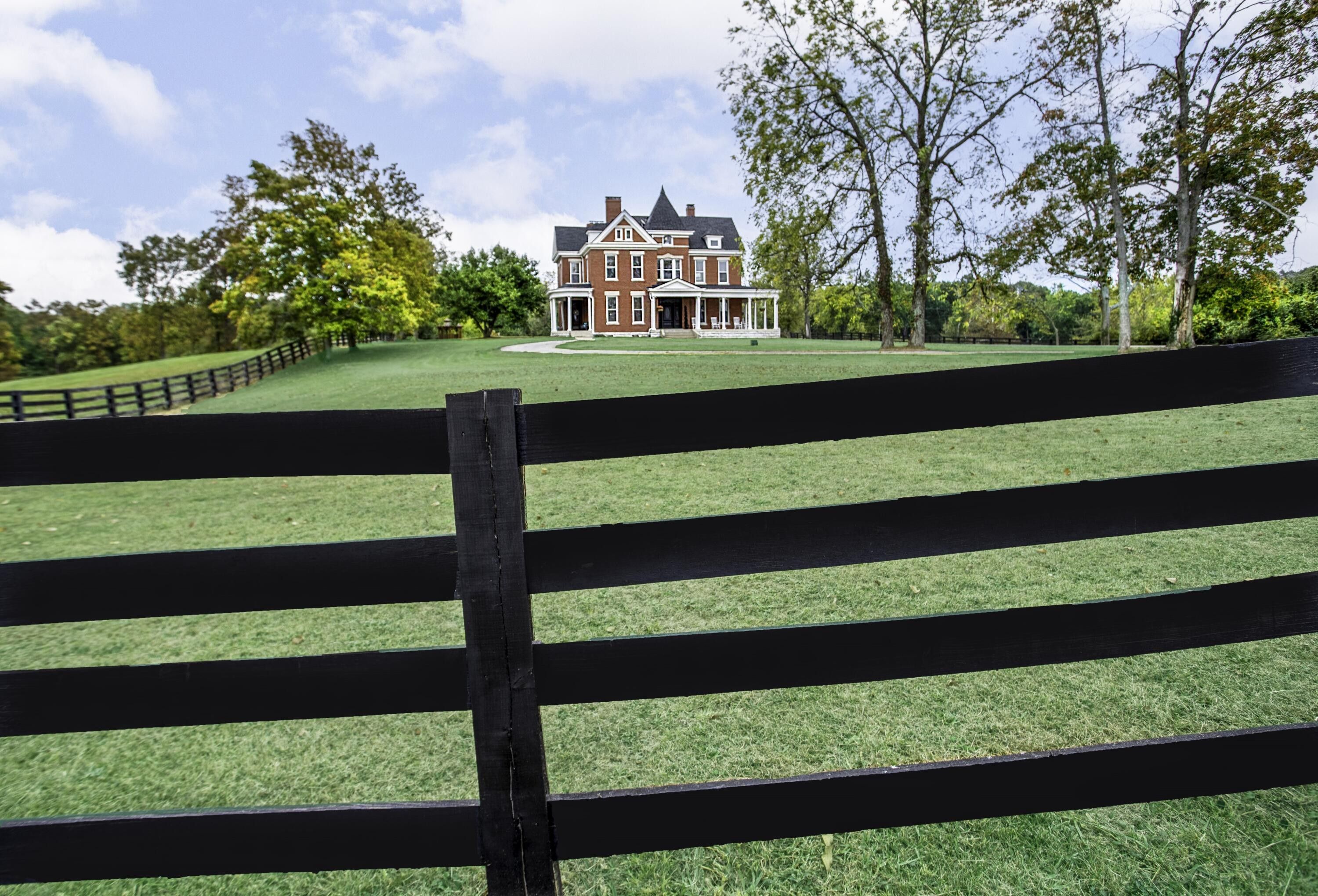 Lawrenceburg, Anderson County, KY Farms and Ranches, House for sale