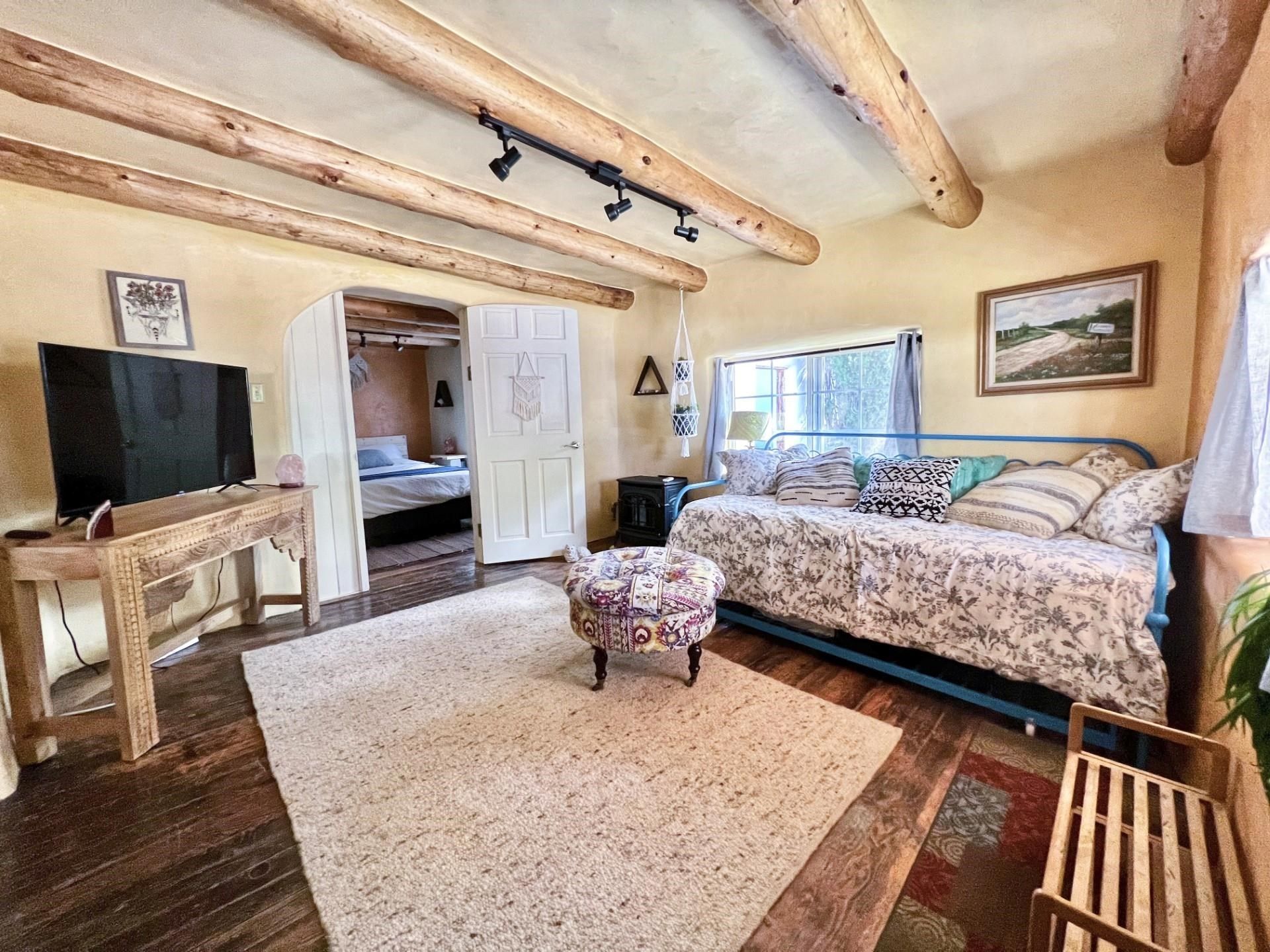 Ranchos De Taos, Taos County, NM House for sale Property ID 417375897