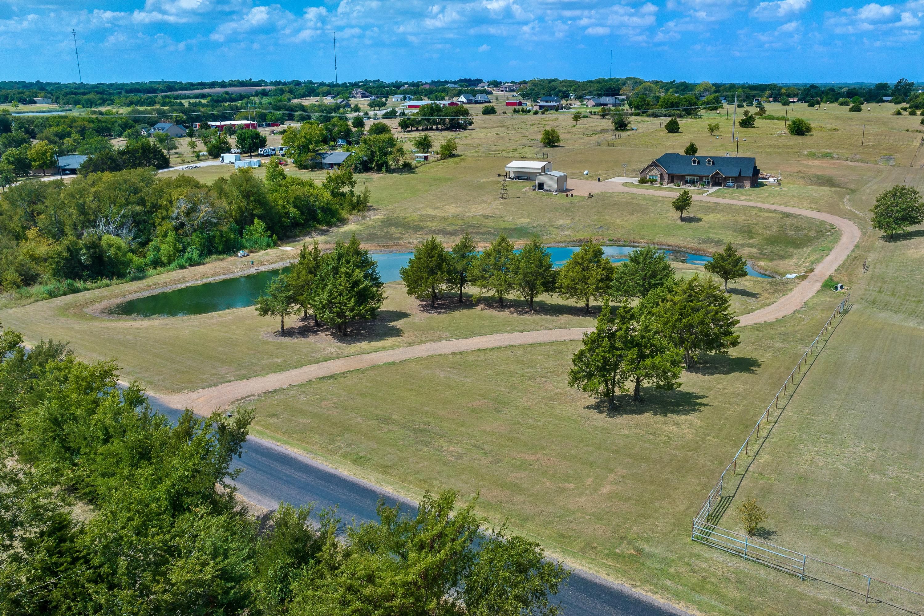 Howe, Grayson County, TX Farms and Ranches, House for sale Property ID