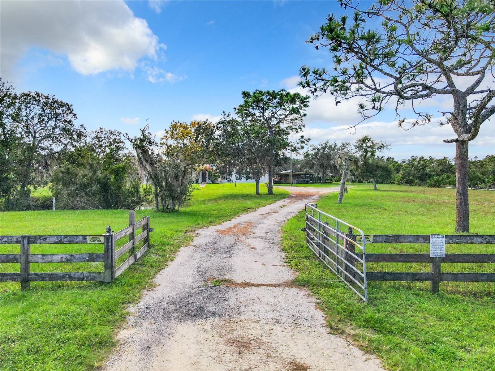 Saint Cloud, Osceola County, FL Lakefront Property, Waterfront Property