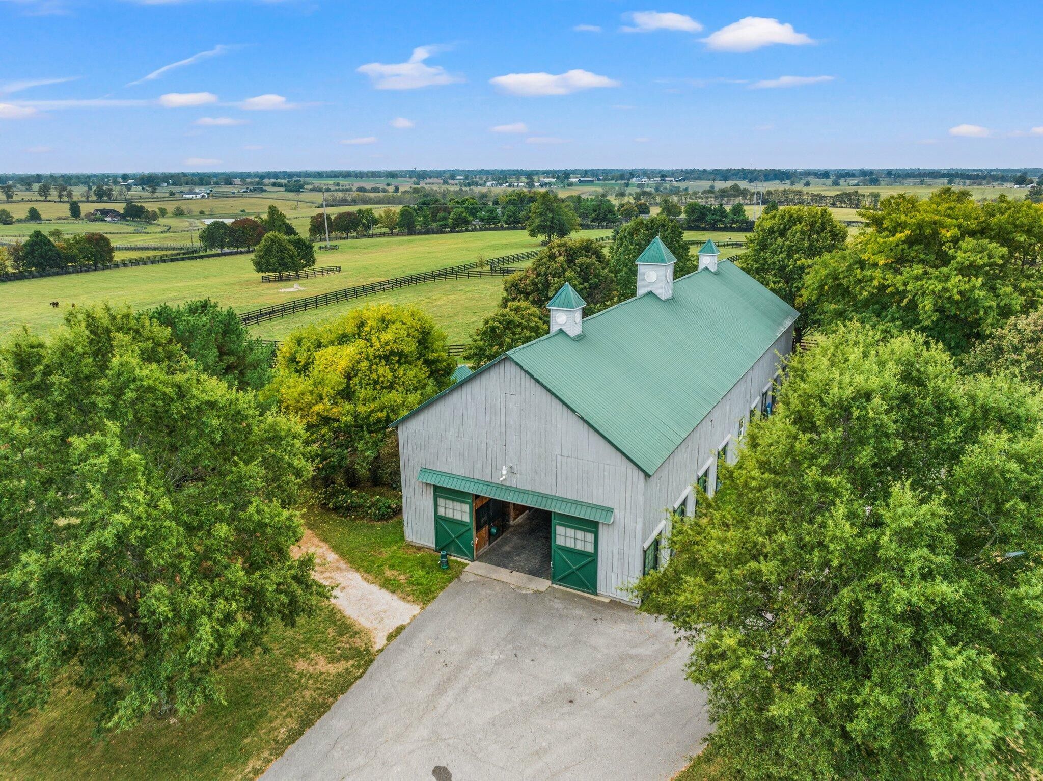 Versailles, Woodford County, KY Farms and Ranches for sale Property ID