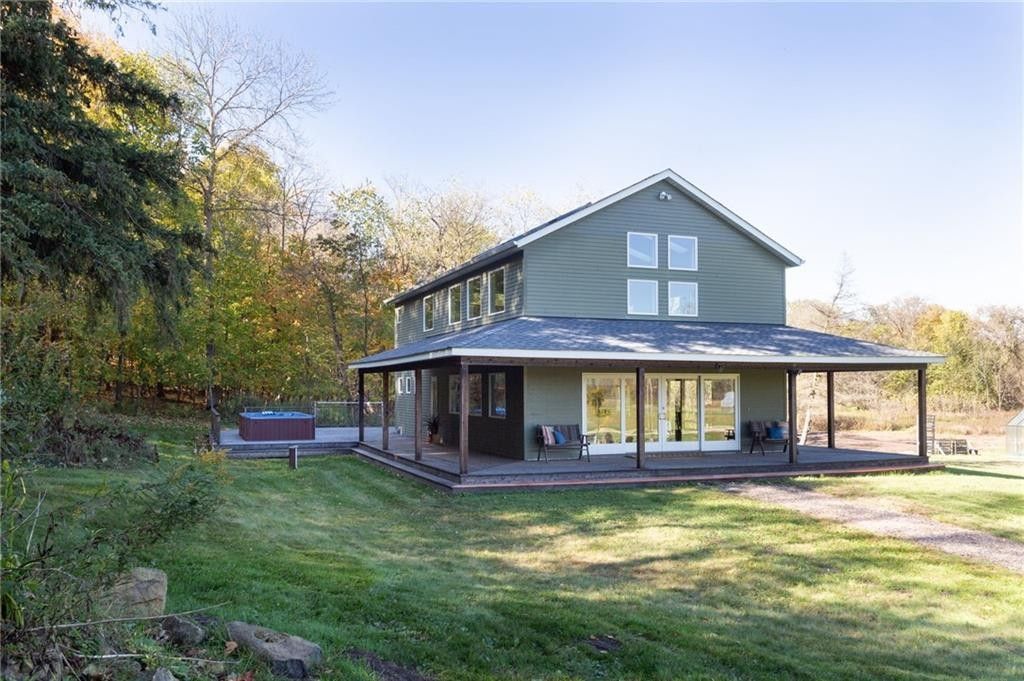 River Falls, Pierce County, WI House for sale Property ID 417991696