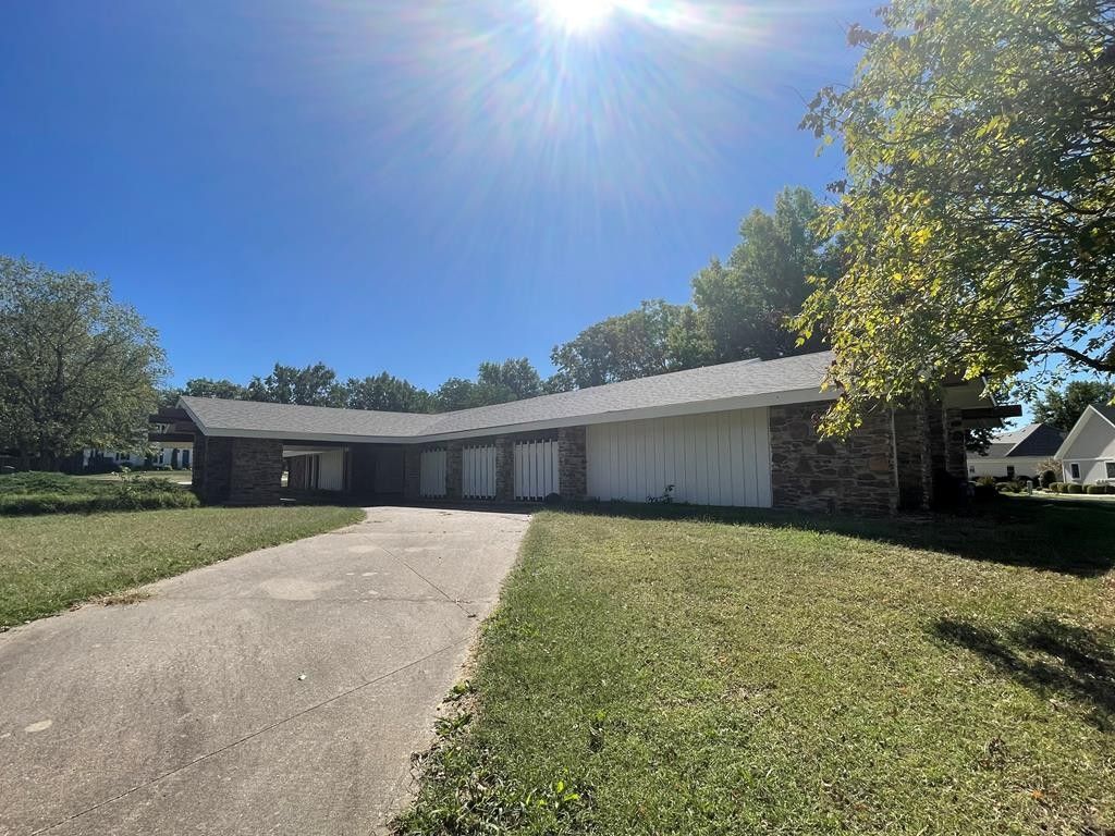 Chanute, Neosho County, KS House for sale Property ID 417935499
