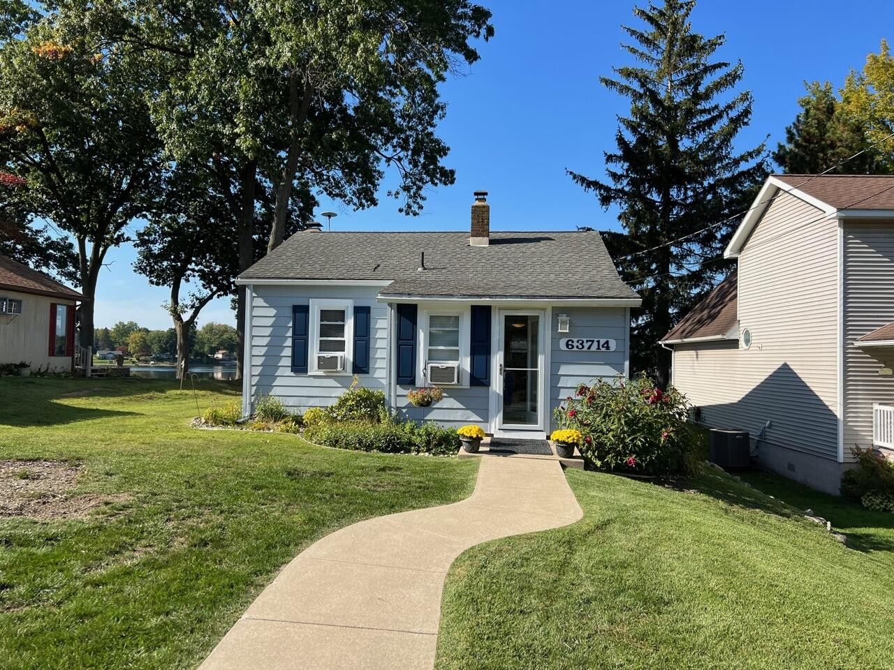 Sturgis, Saint Joseph County, MI Lakefront Property, Waterfront