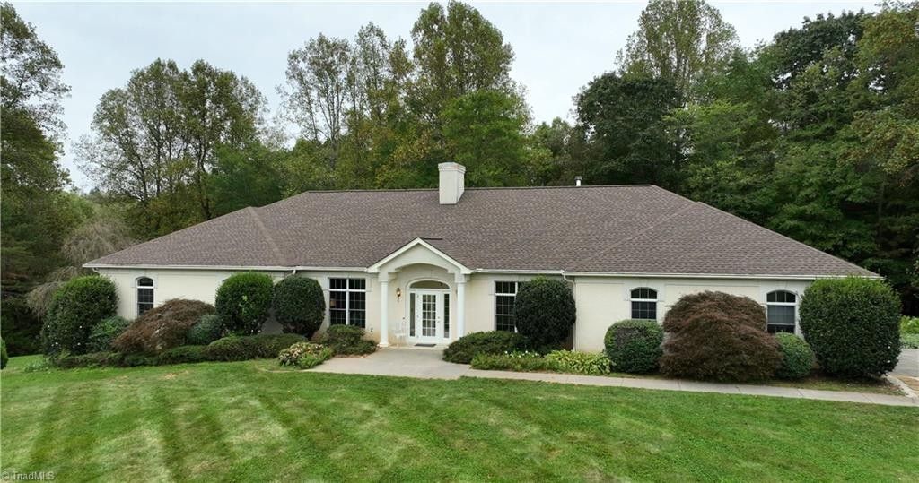 Pinnacle, Surry County, NC House for sale Property ID 418003369