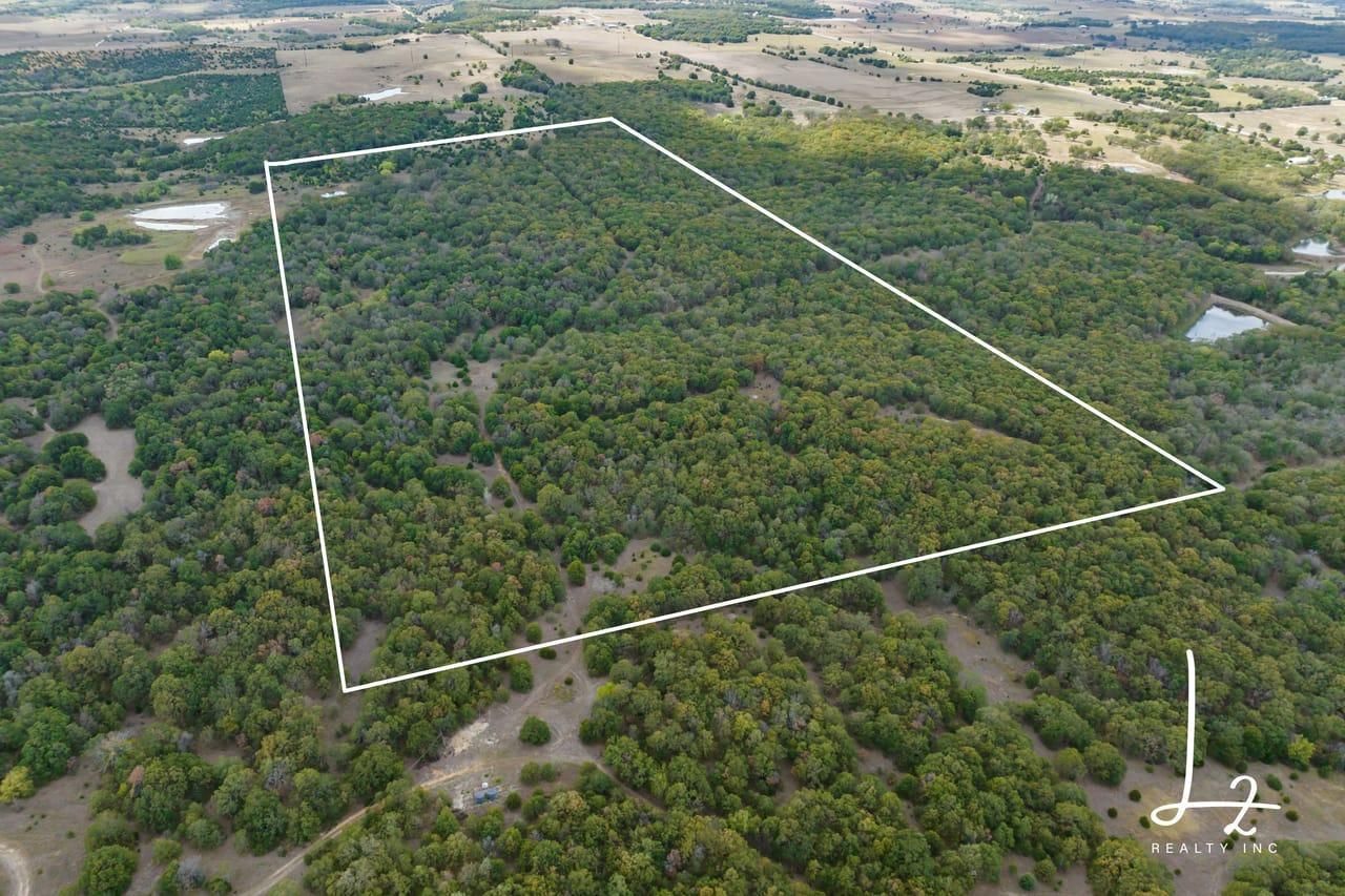 Elk City, Montgomery County, KS Farms and Ranches for sale Property ID