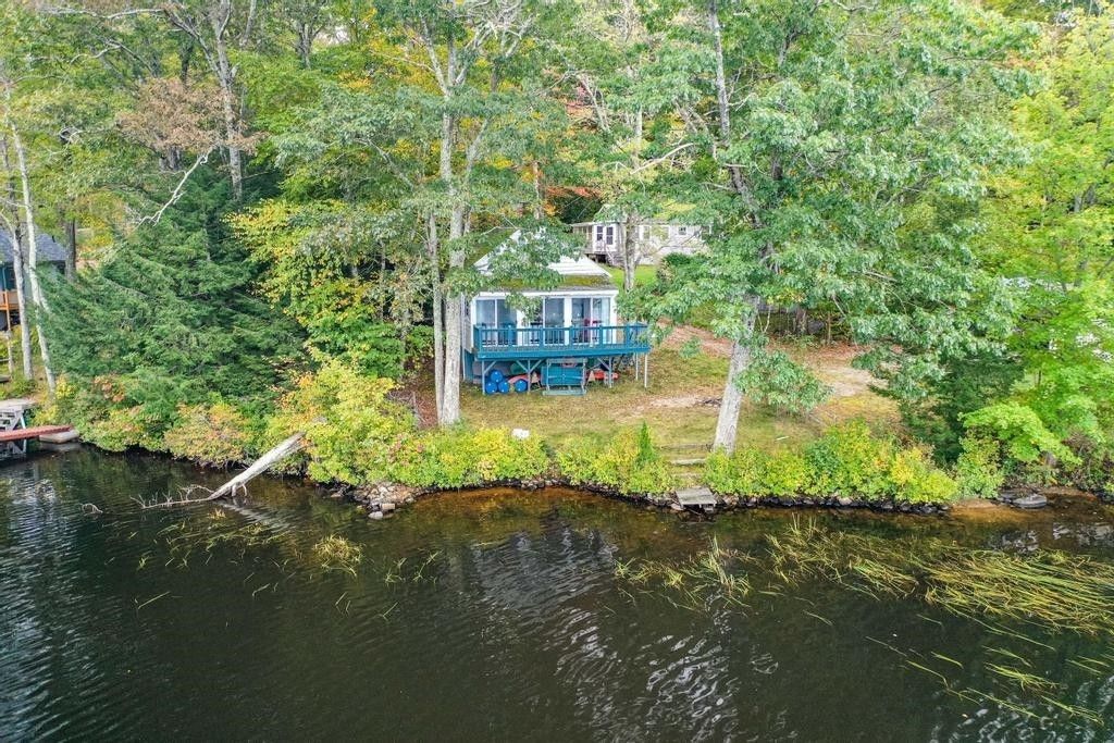 Nottingham, Rockingham County, NH Lakefront Property, Waterfront Property, House for sale