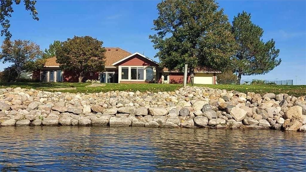 Cottonwood, Lyon County, MN Lakefront Property, Waterfront Property