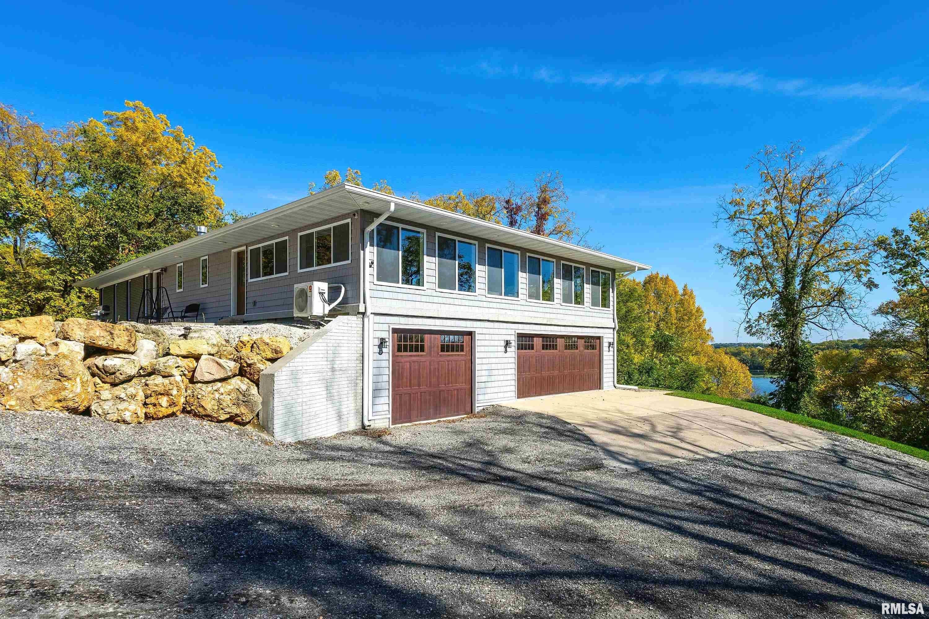 Princeton, Scott County, IA House for sale Property ID 418036354