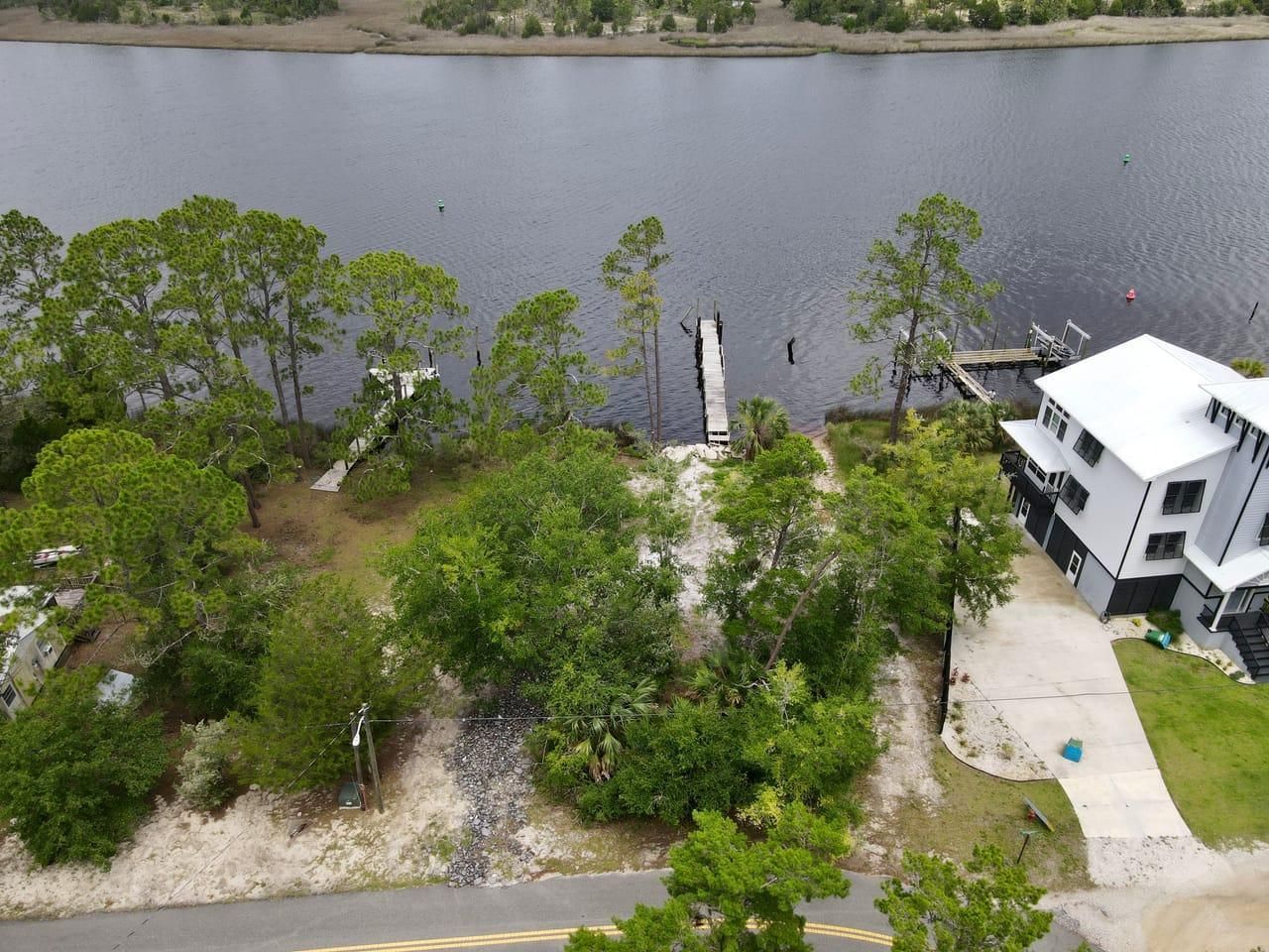 Carrabelle, Franklin County, FL Riverfront Property, Waterfront