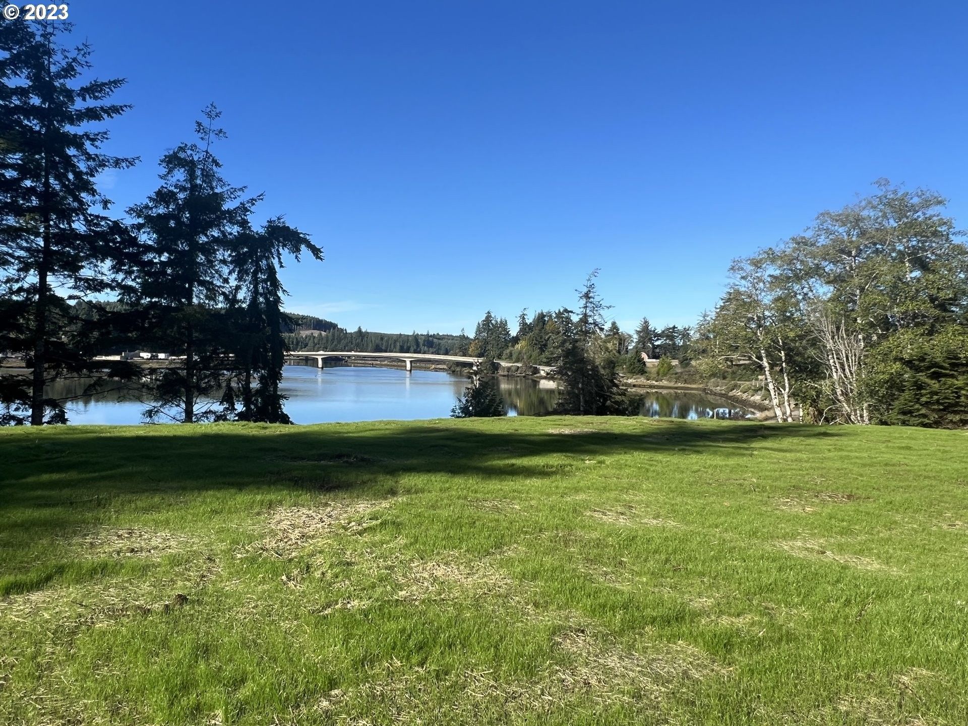 Coos Bay, Coos County, OR Undeveloped Land, Riverfront Property, Waterfront Property, Homesites