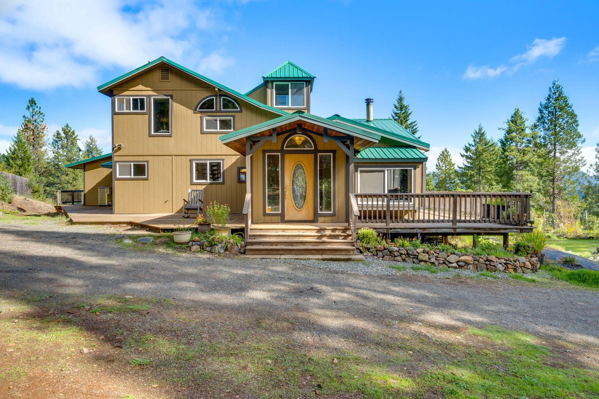 Willow Creek, Humboldt County, CA House for sale Property ID 418057272