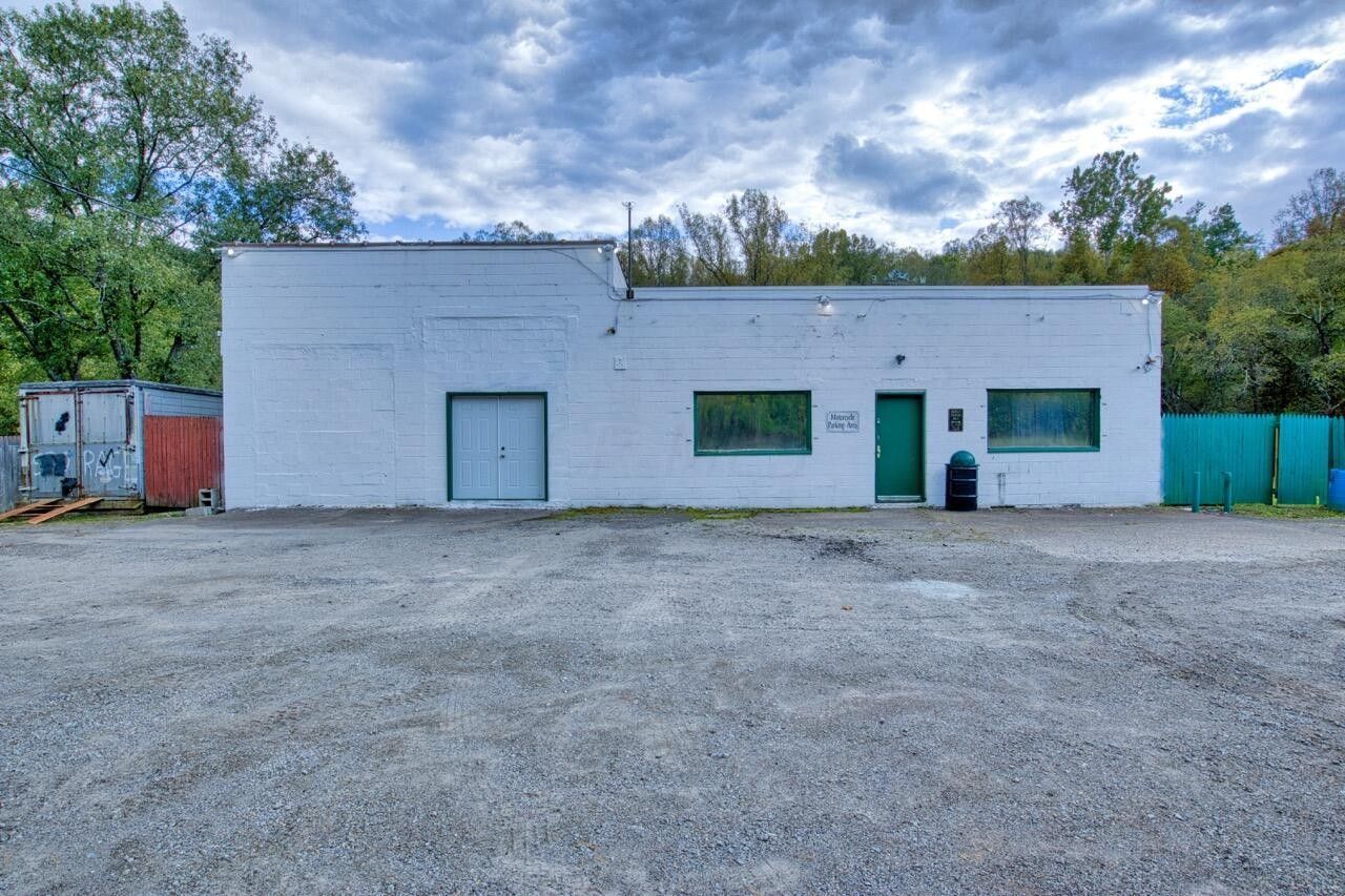 New Straitsville, Hocking County, OH Commercial Property, House for