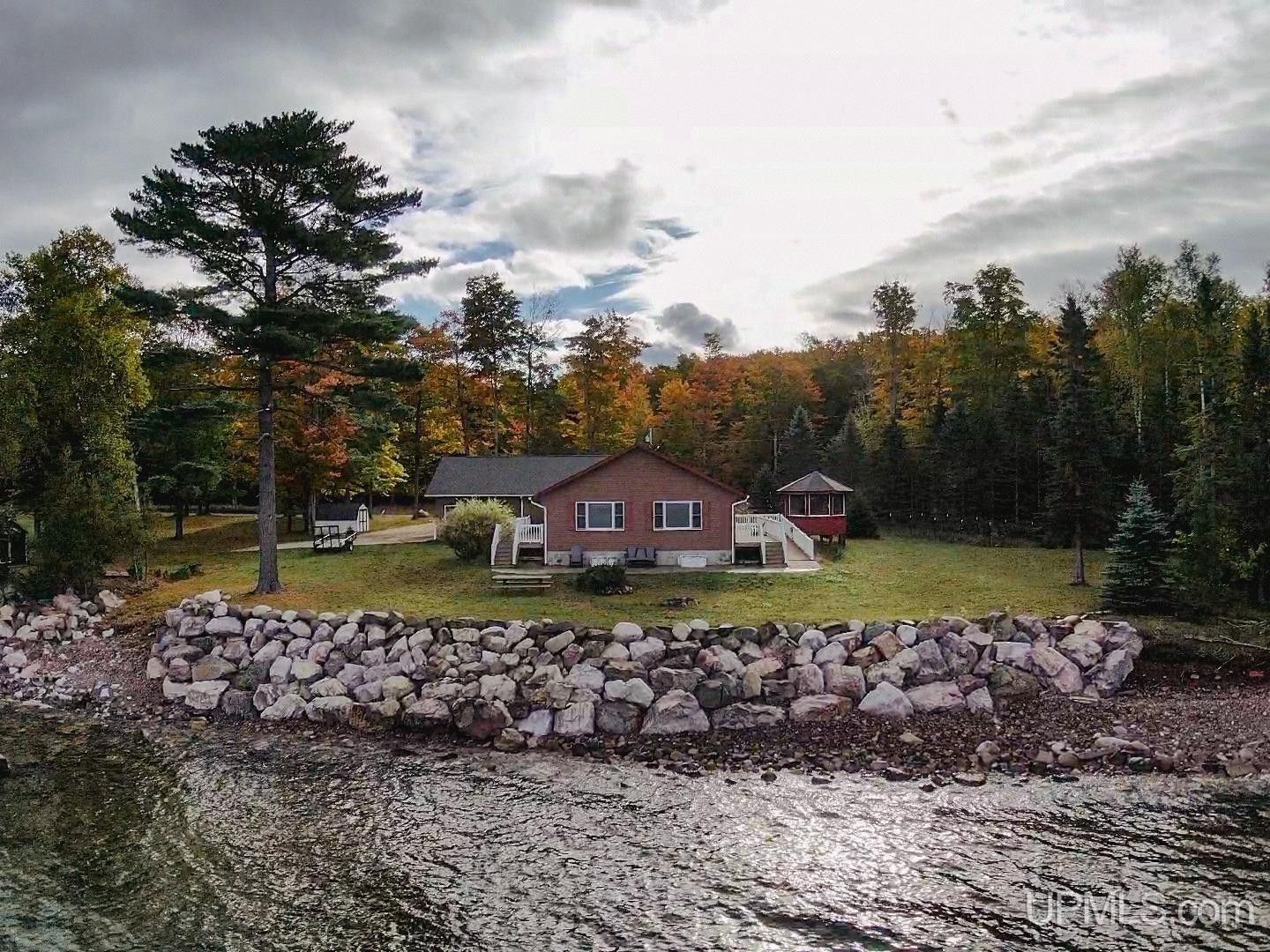 Big Bay, Marquette County, MI Lakefront Property, Waterfront Property
