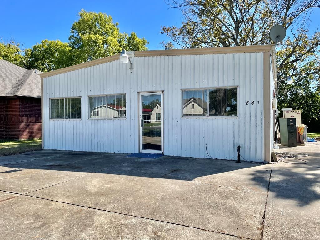 Clute, Brazoria County, TX Commercial Property, House for sale Property