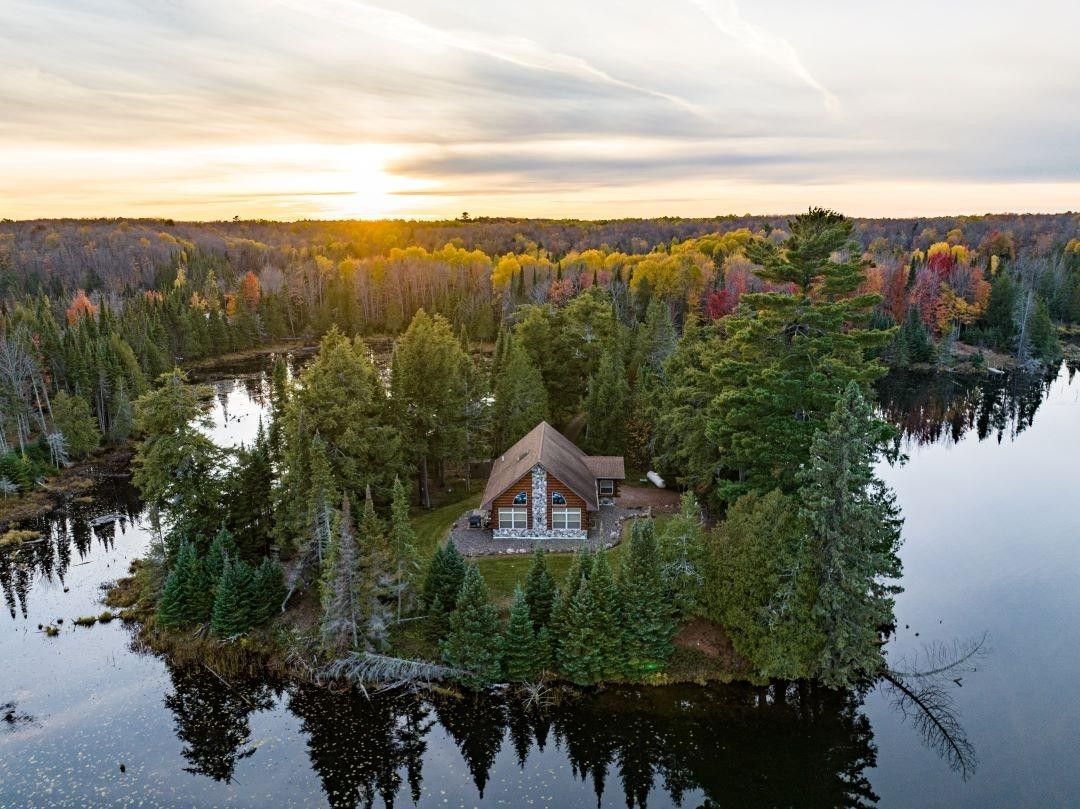 Watersmeet, Gogebic County, MI Lakefront Property, Waterfront Property