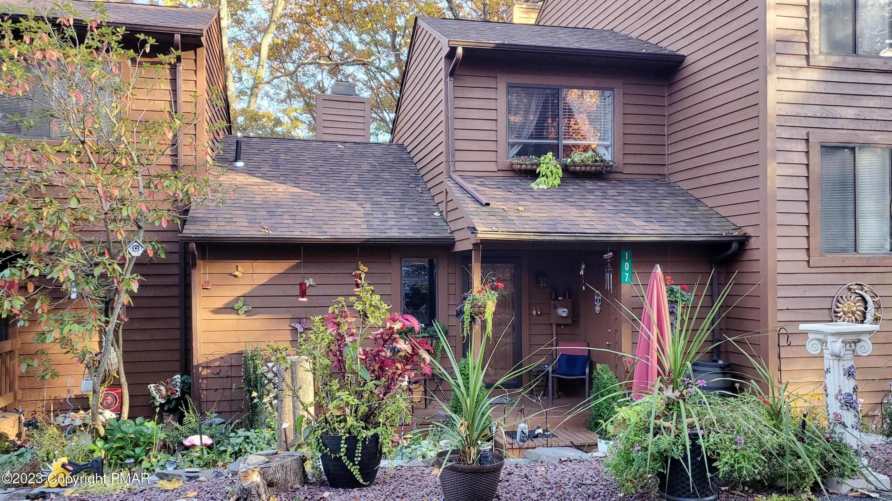 Bushkill, Pike County, PA Lakefront Property, Waterfront Property