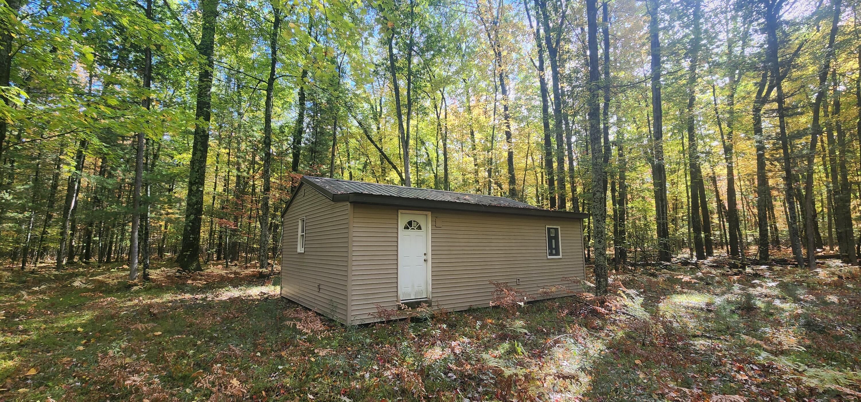 Irons, Lake County, MI House for sale Property ID 418122696 LandWatch