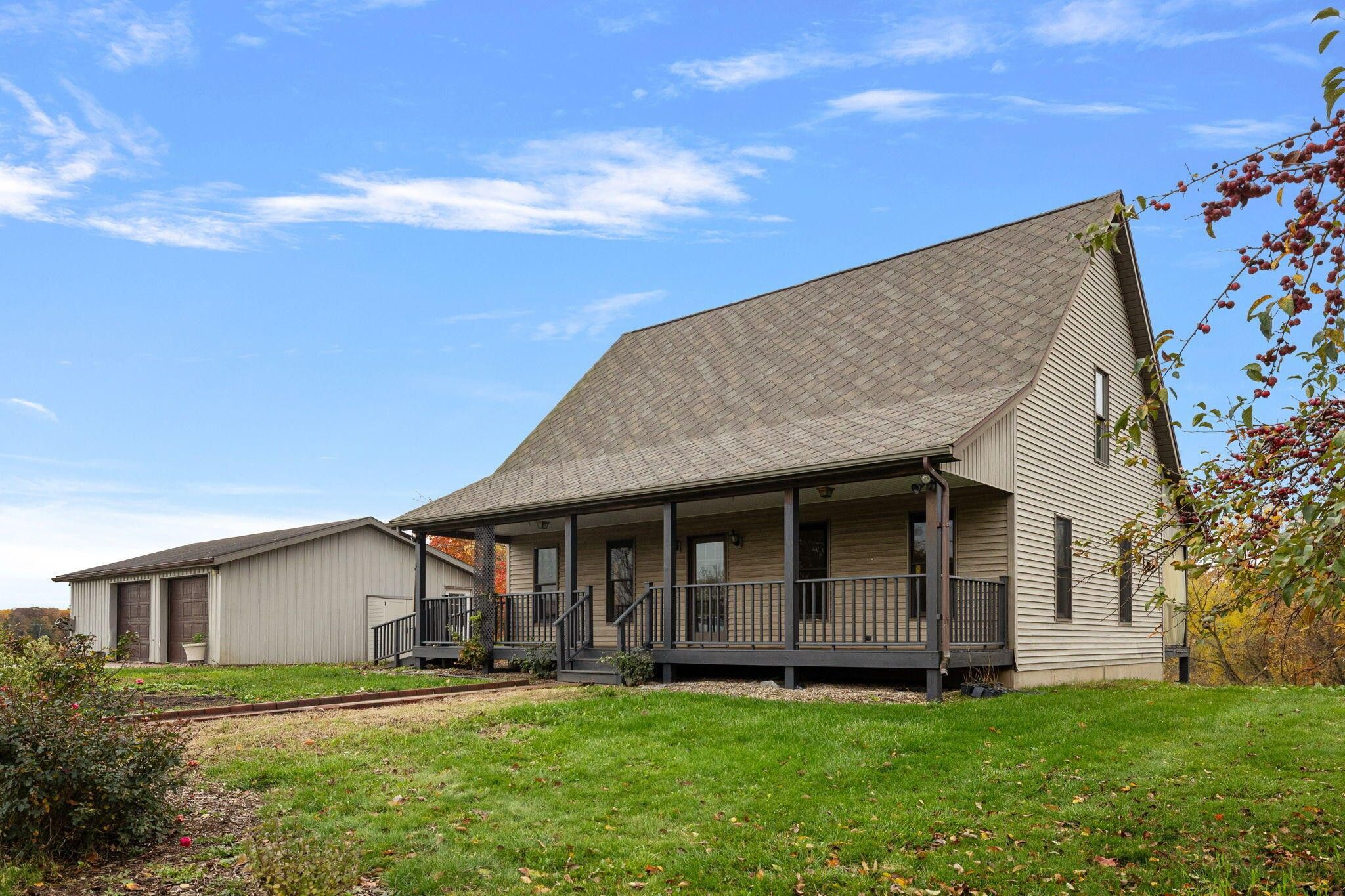 Buchanan, Berrien County, MI Lakefront Property, Waterfront Property