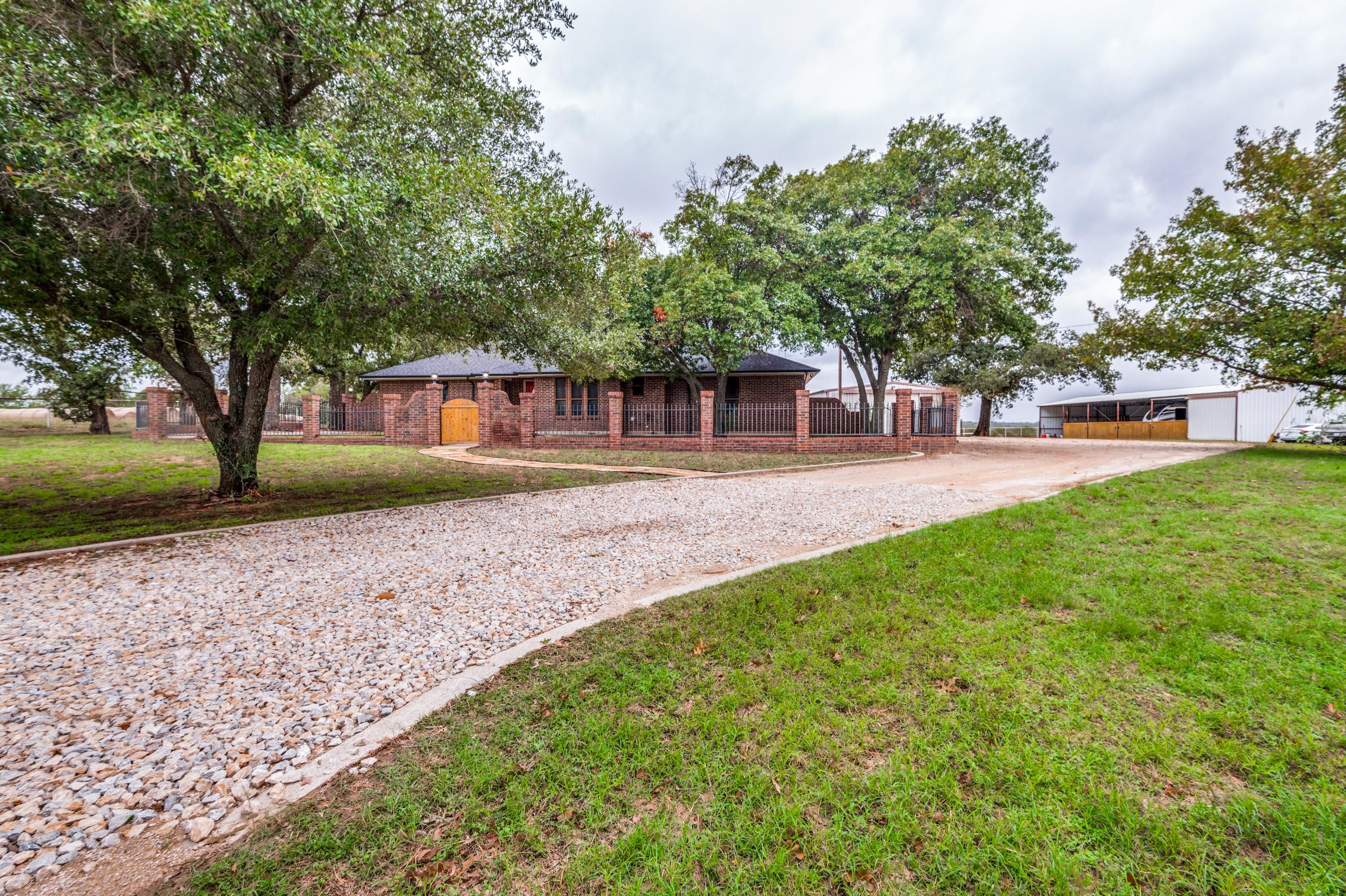 Jacksboro, Jack County, TX Farms and Ranches, House for sale Property