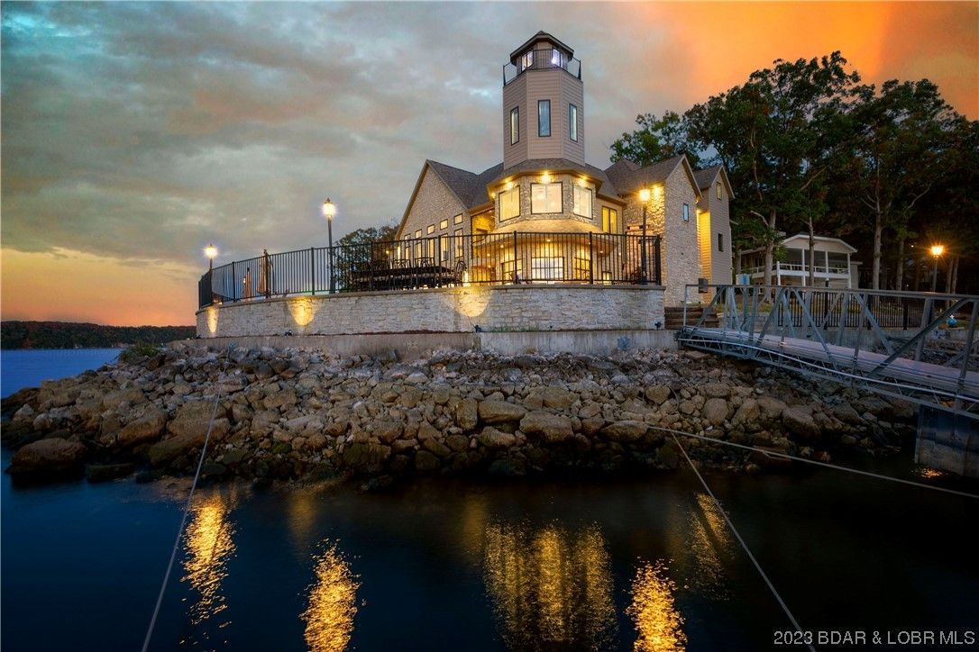 Osage Beach, Camden County, MO Lakefront Property, Waterfront Property, House for sale Property