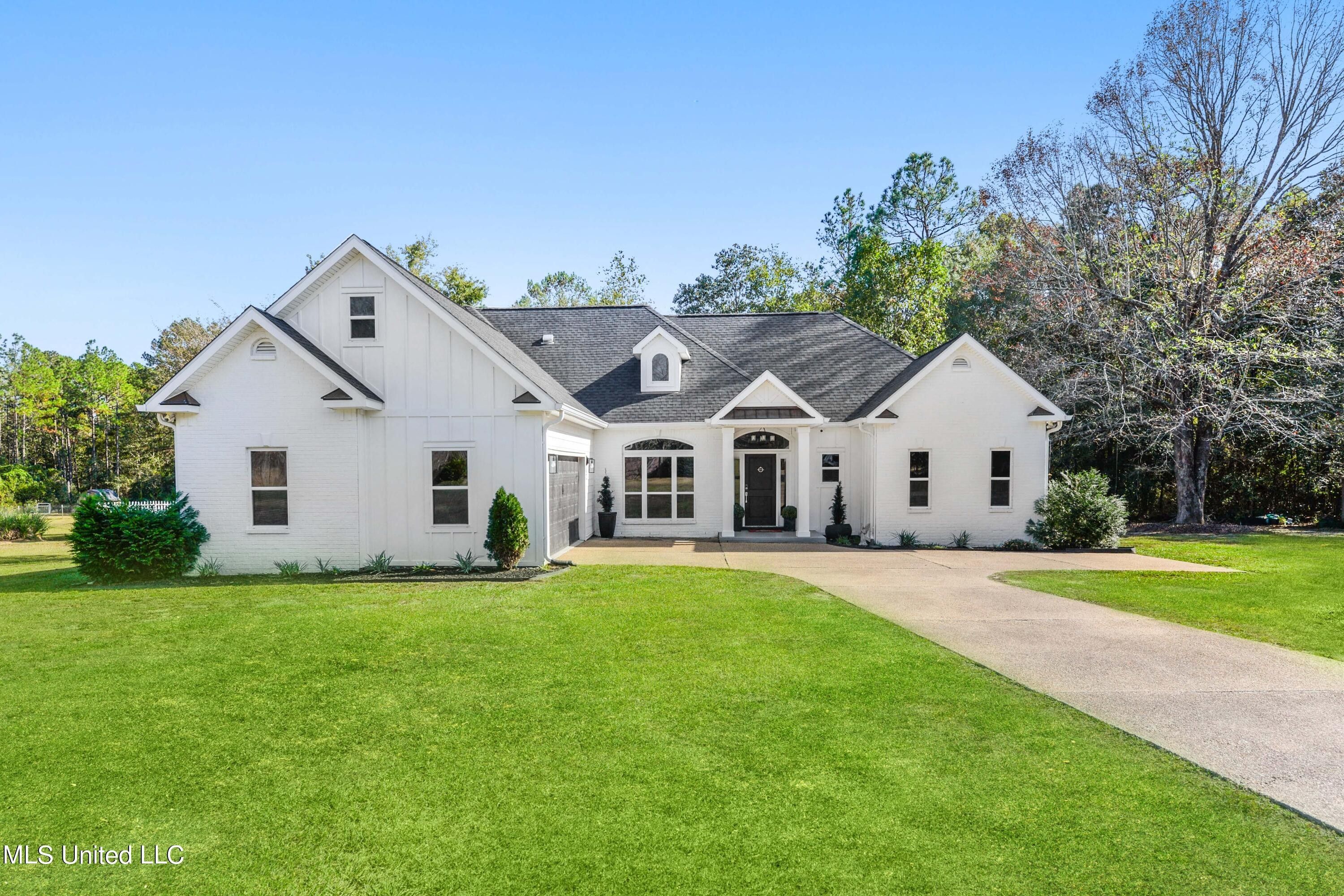 Saucier, Harrison County, MS House for sale Property ID 418158612